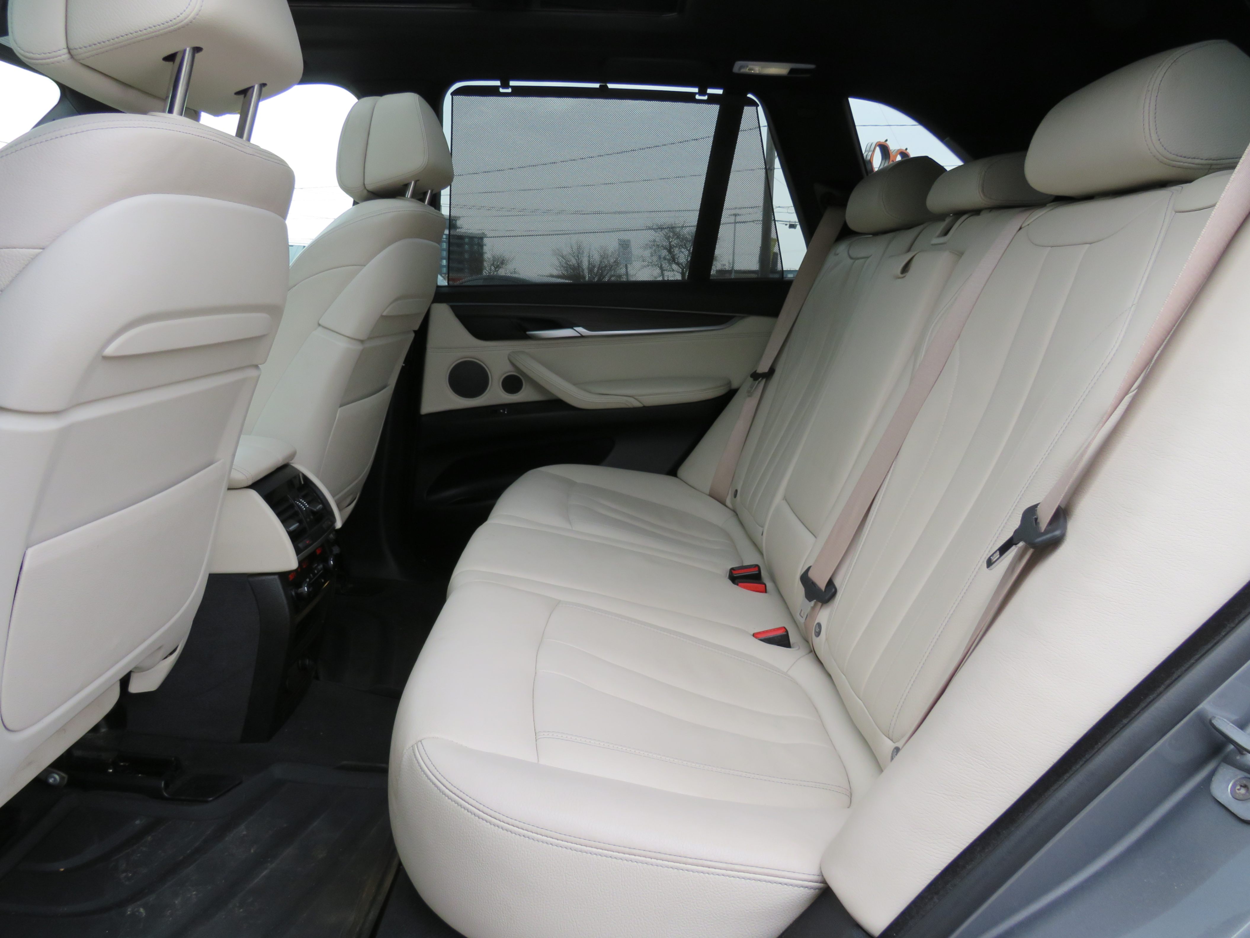 /aspireauto/2018-BMW-X5-025094364620822818.jpg