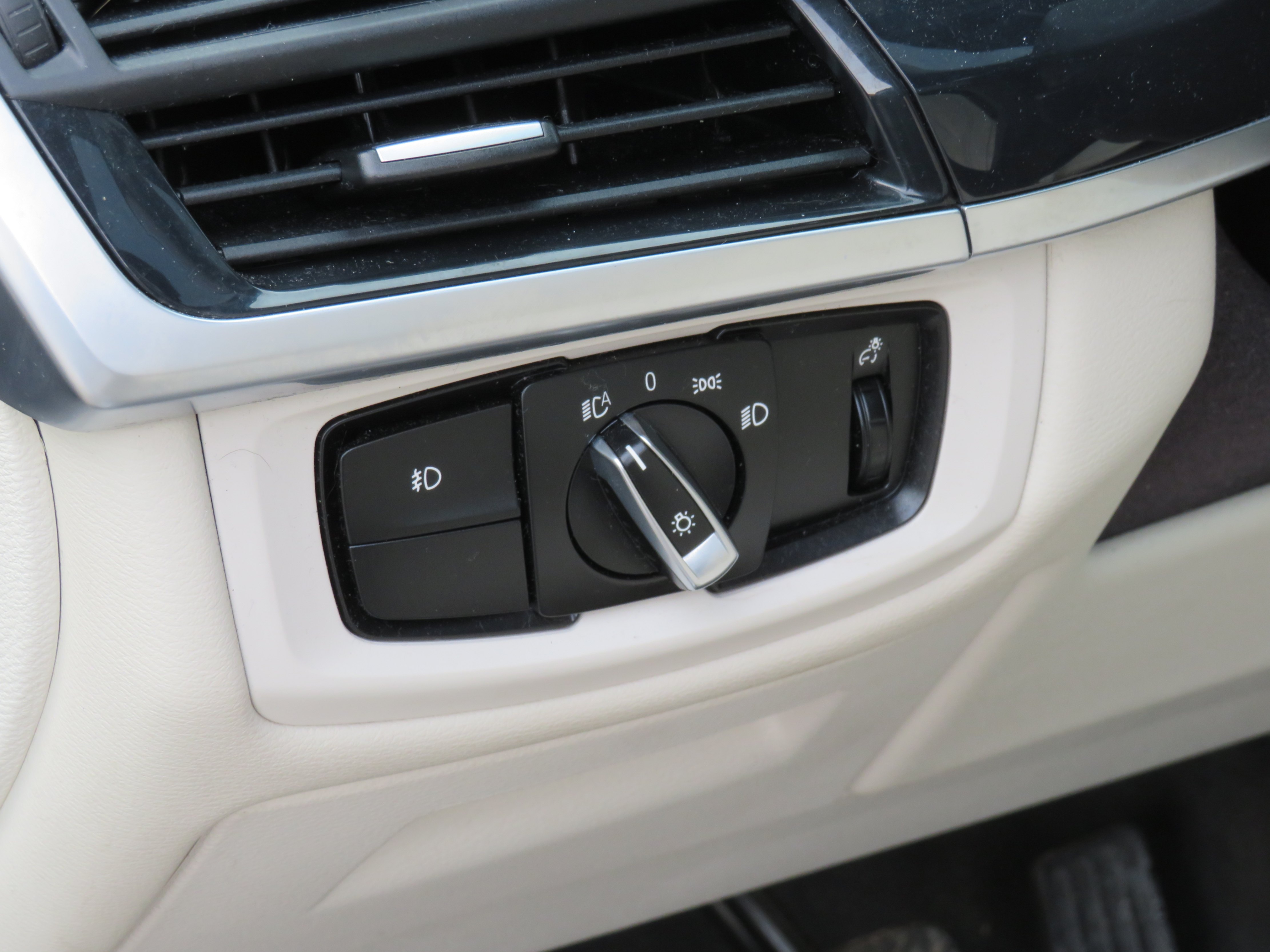 /aspireauto/2018-BMW-X5-7057109674777029.jpg