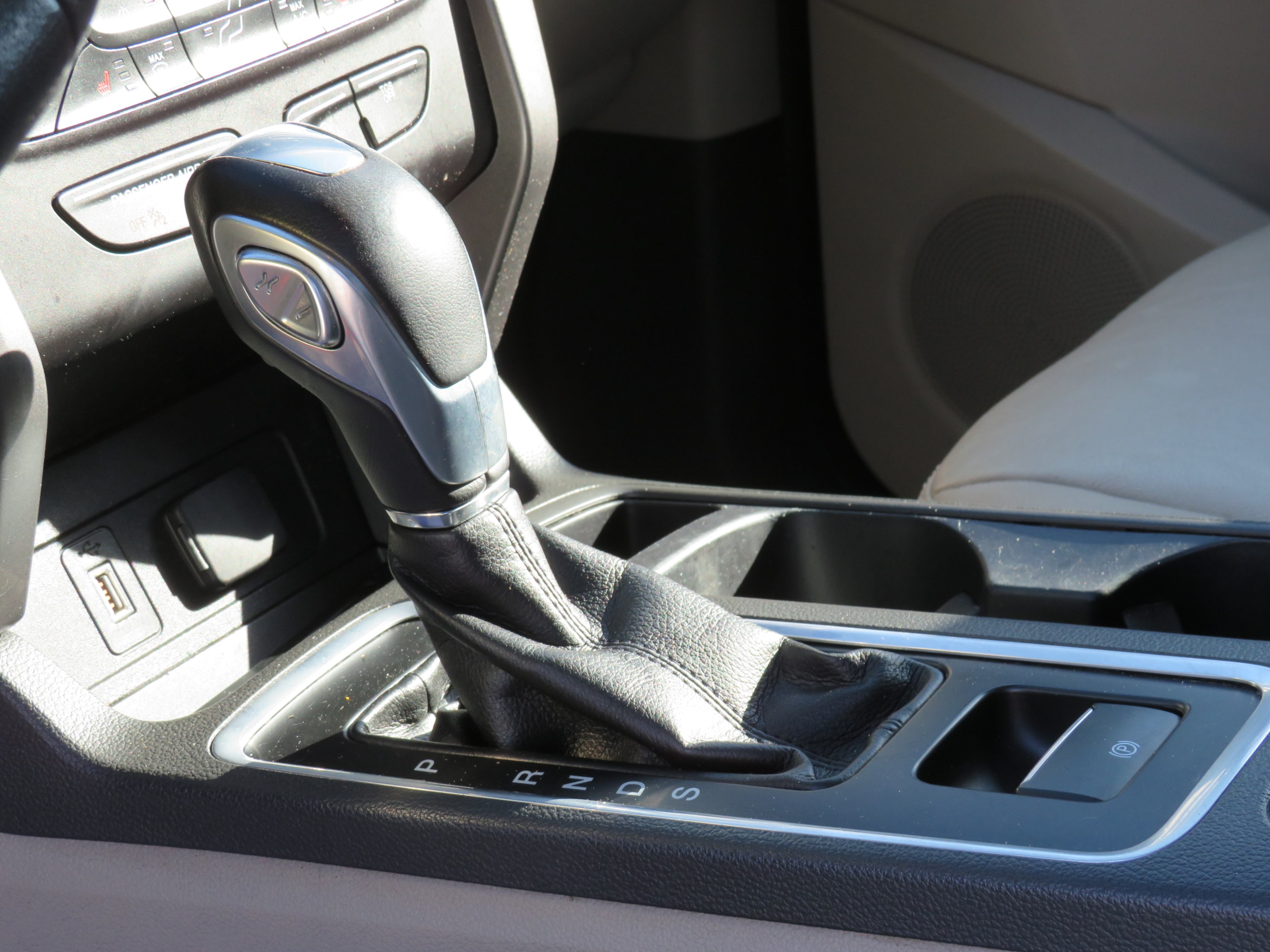/aspireauto/2018-Ford-Escape-6596363566474932.jpg