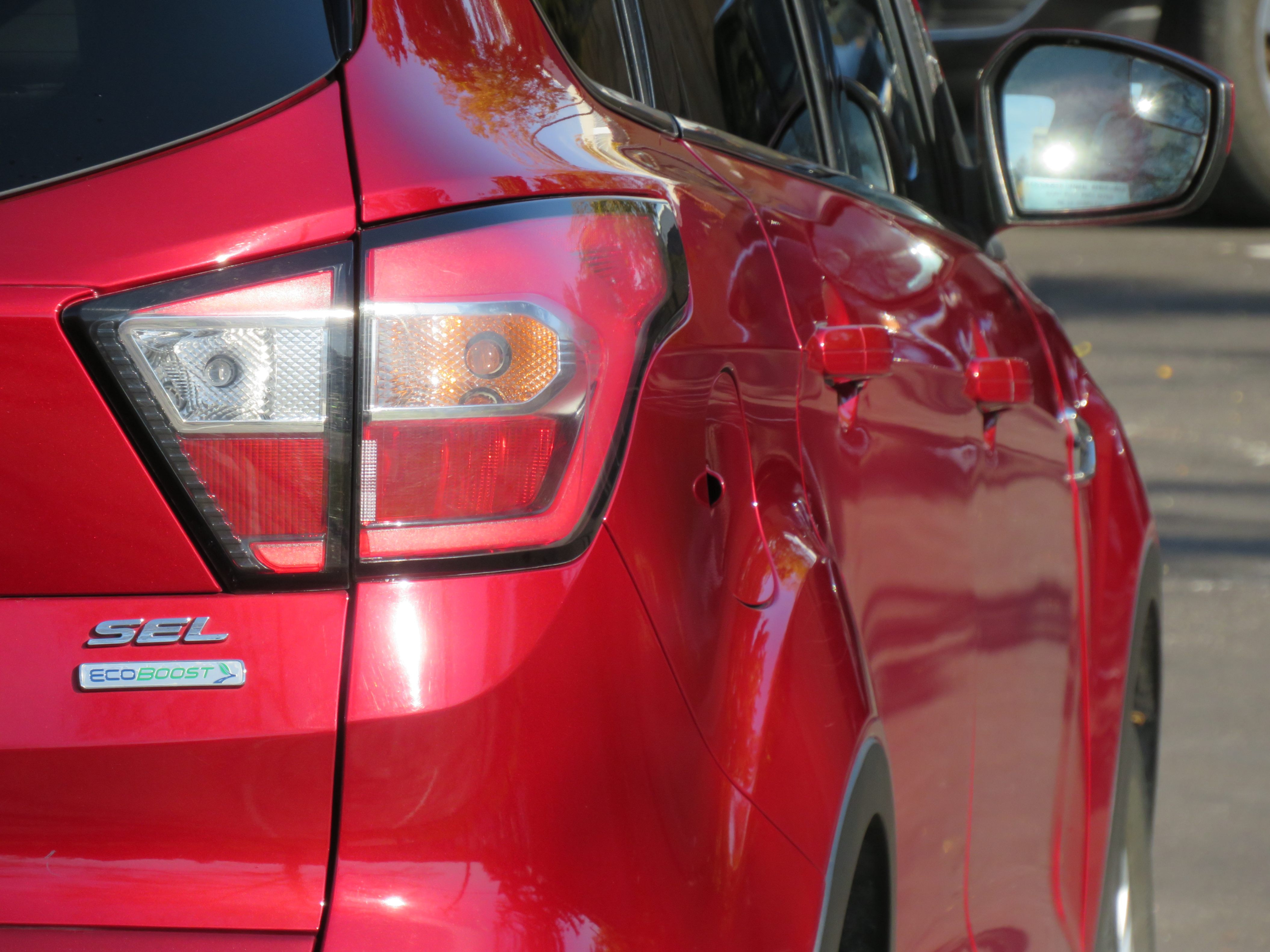 /aspireauto/2018-Ford-Escape-7843057517829806.jpg