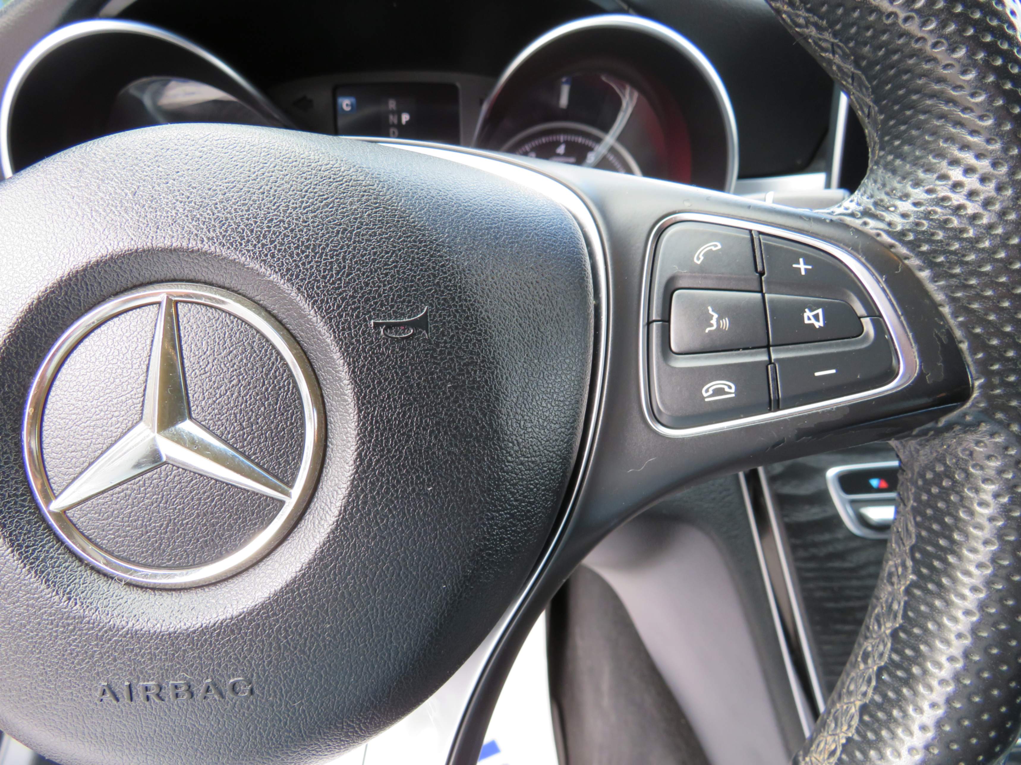 /aspireauto/2018-Mercedes-Benz-C-Class-06094326624667956.jpg