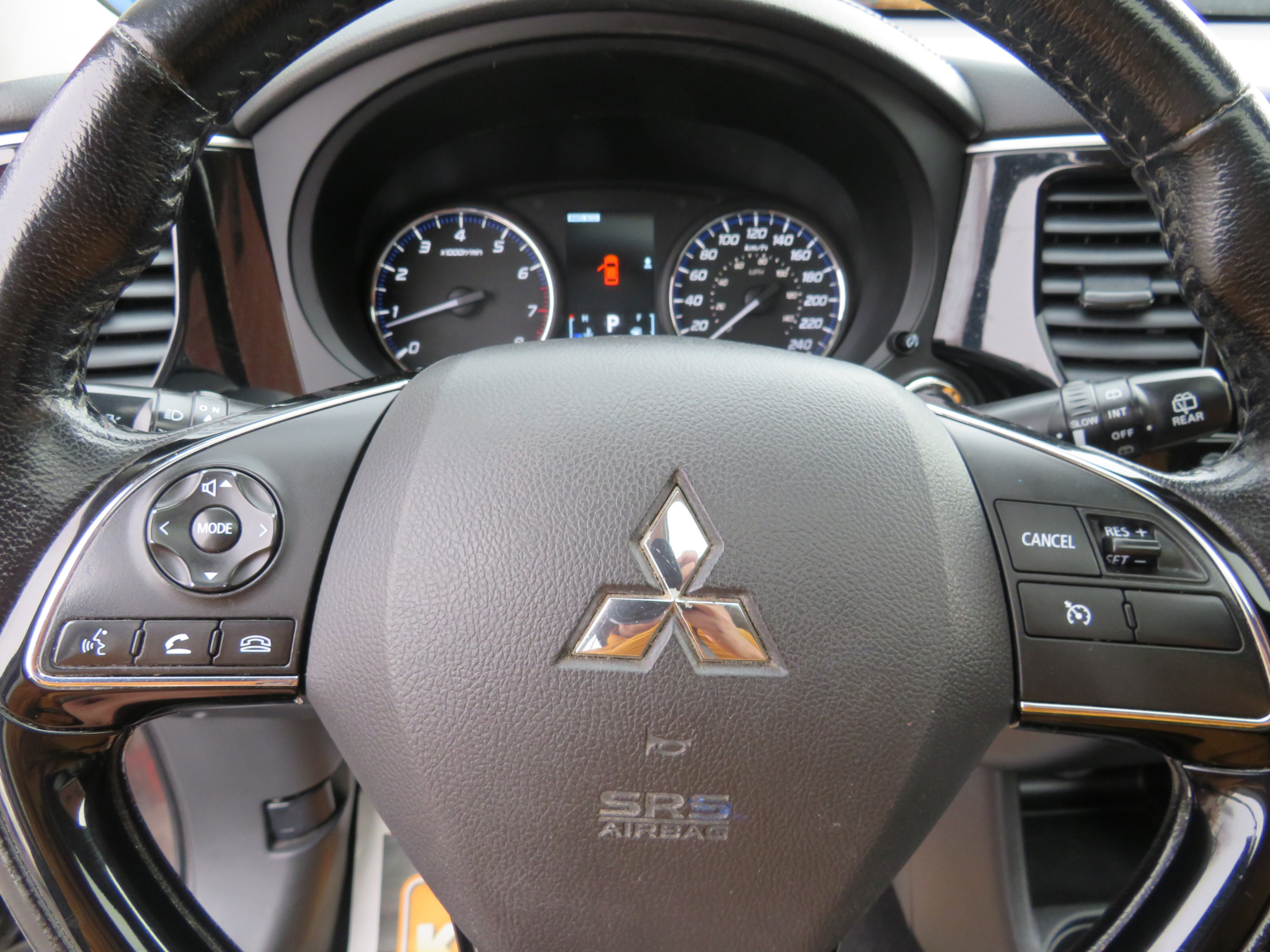 /aspireauto/2018-Mitsubishi-Outlander-34980617597487895.jpg