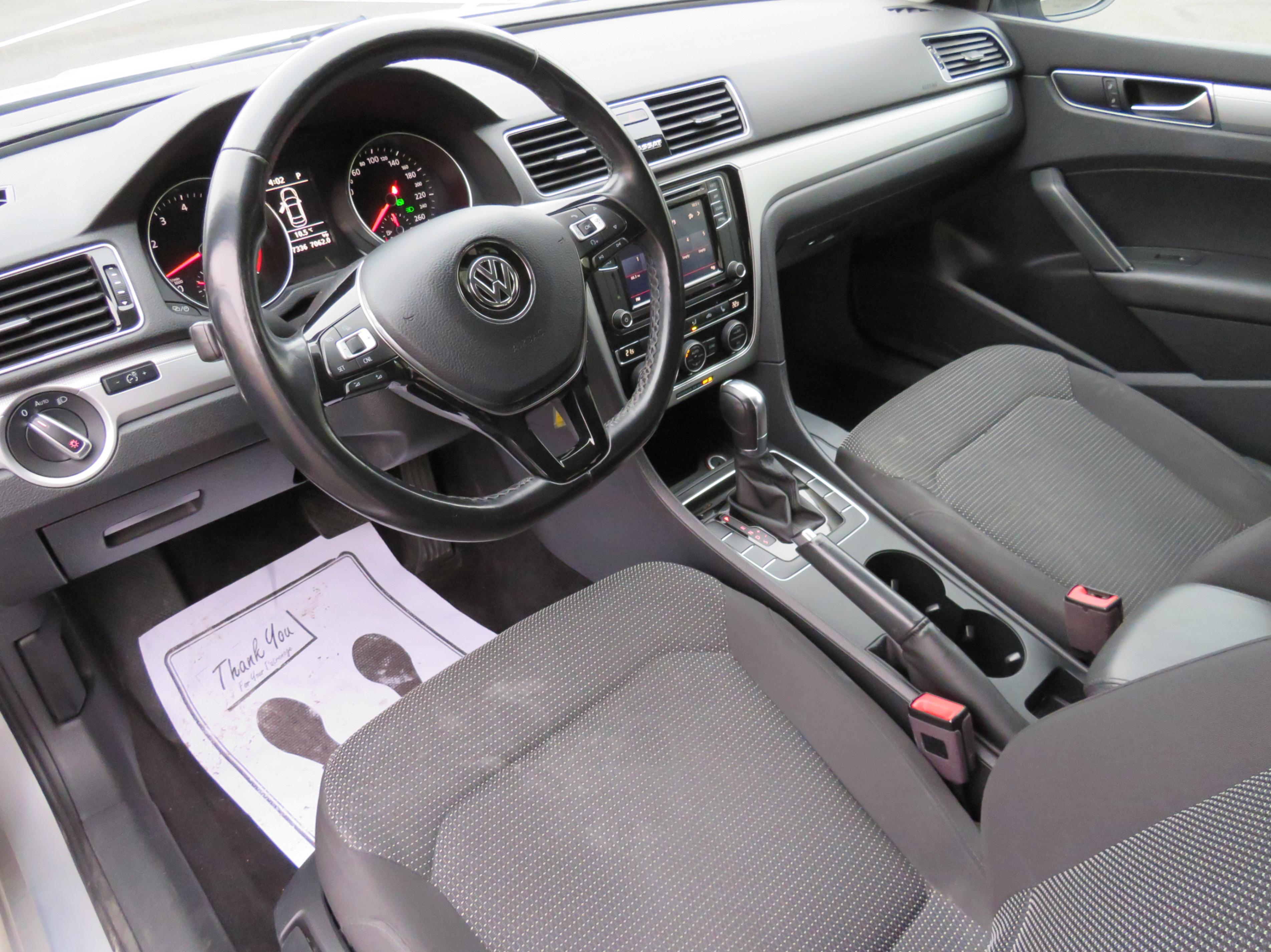 /aspireauto/2018-Volkswagen-Passat-8387771633059831.jpg