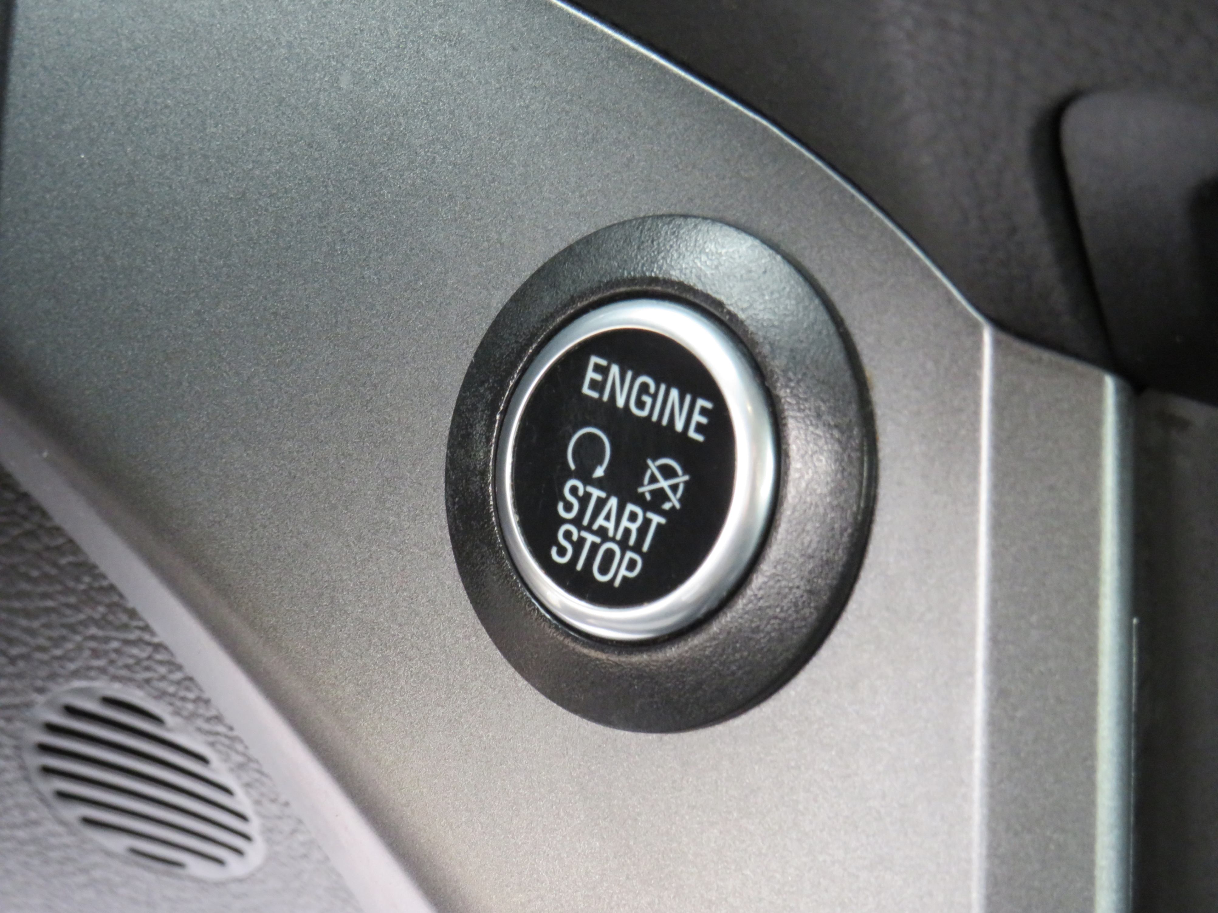 /aspireauto/2019-Ford-Escape-5047740582855869.jpg