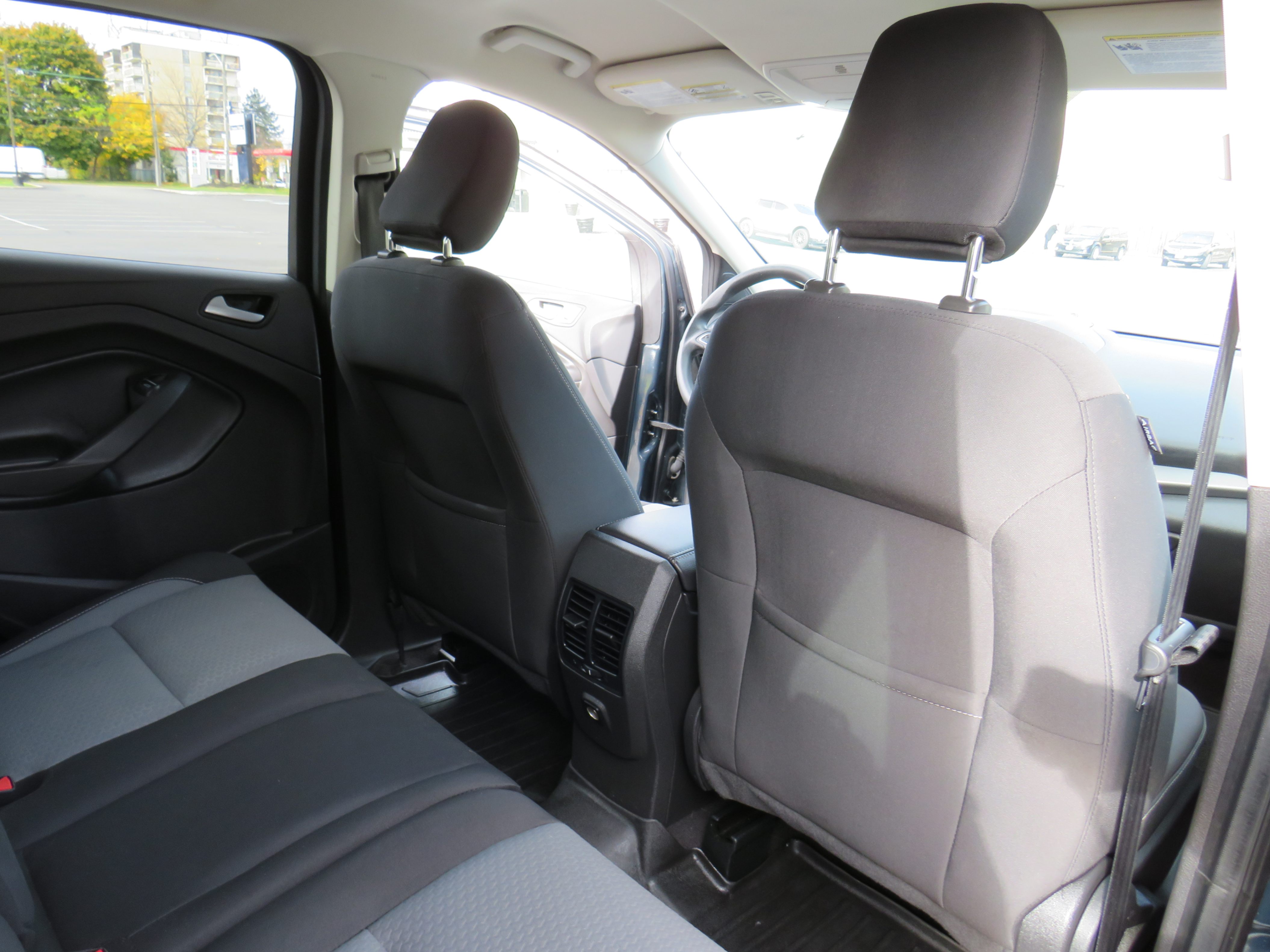 /aspireauto/2019-Ford-Escape-8587811895353177.jpg