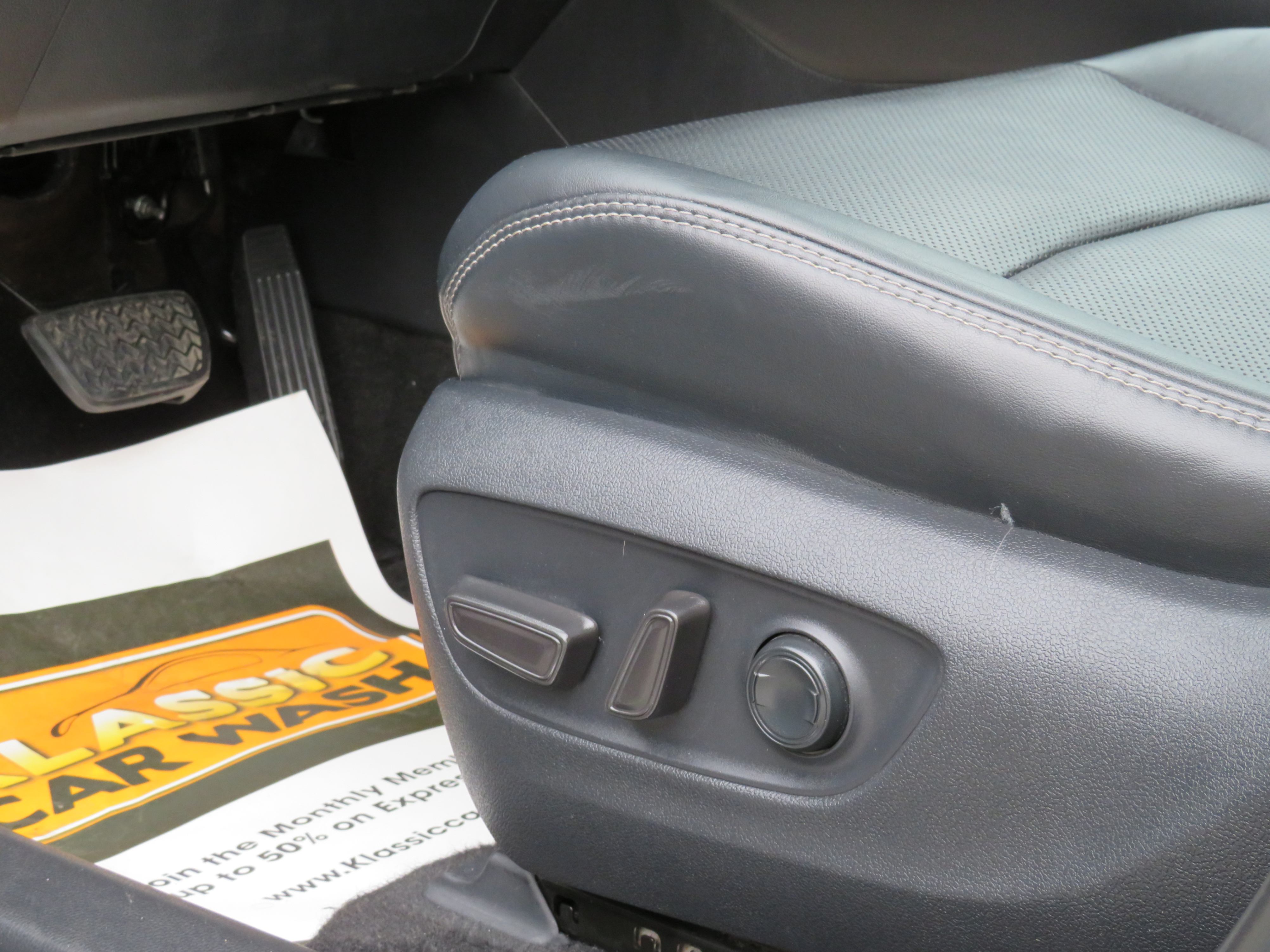 /aspireauto/2019-Toyota-RAV4-23787104545594295.jpg
