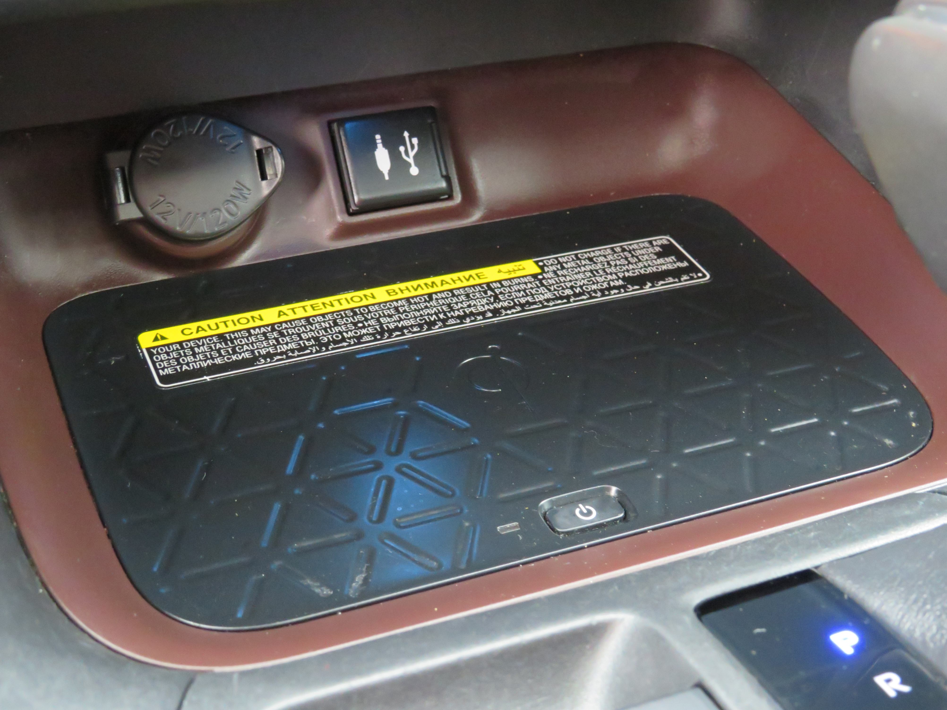 /aspireauto/2019-Toyota-RAV4-6150111447353883.jpg