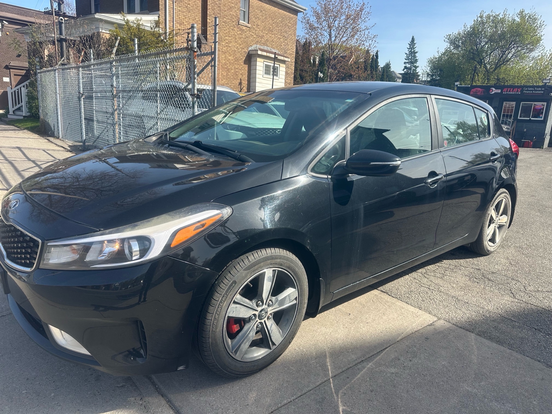 2017 Kia Forte 5-Door