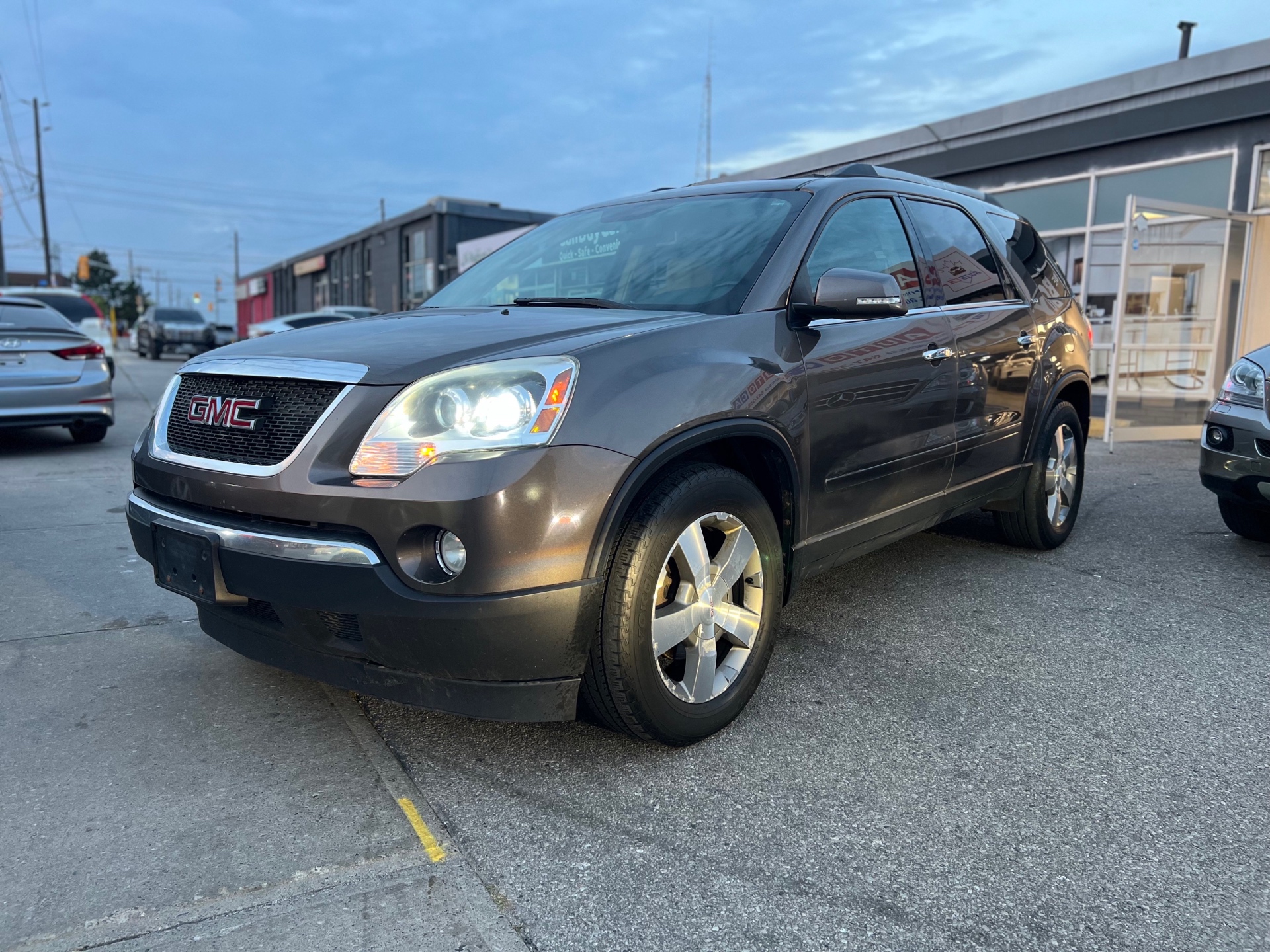 /autocainc/2011-GMC-Acadia-5930926926339897.jpg