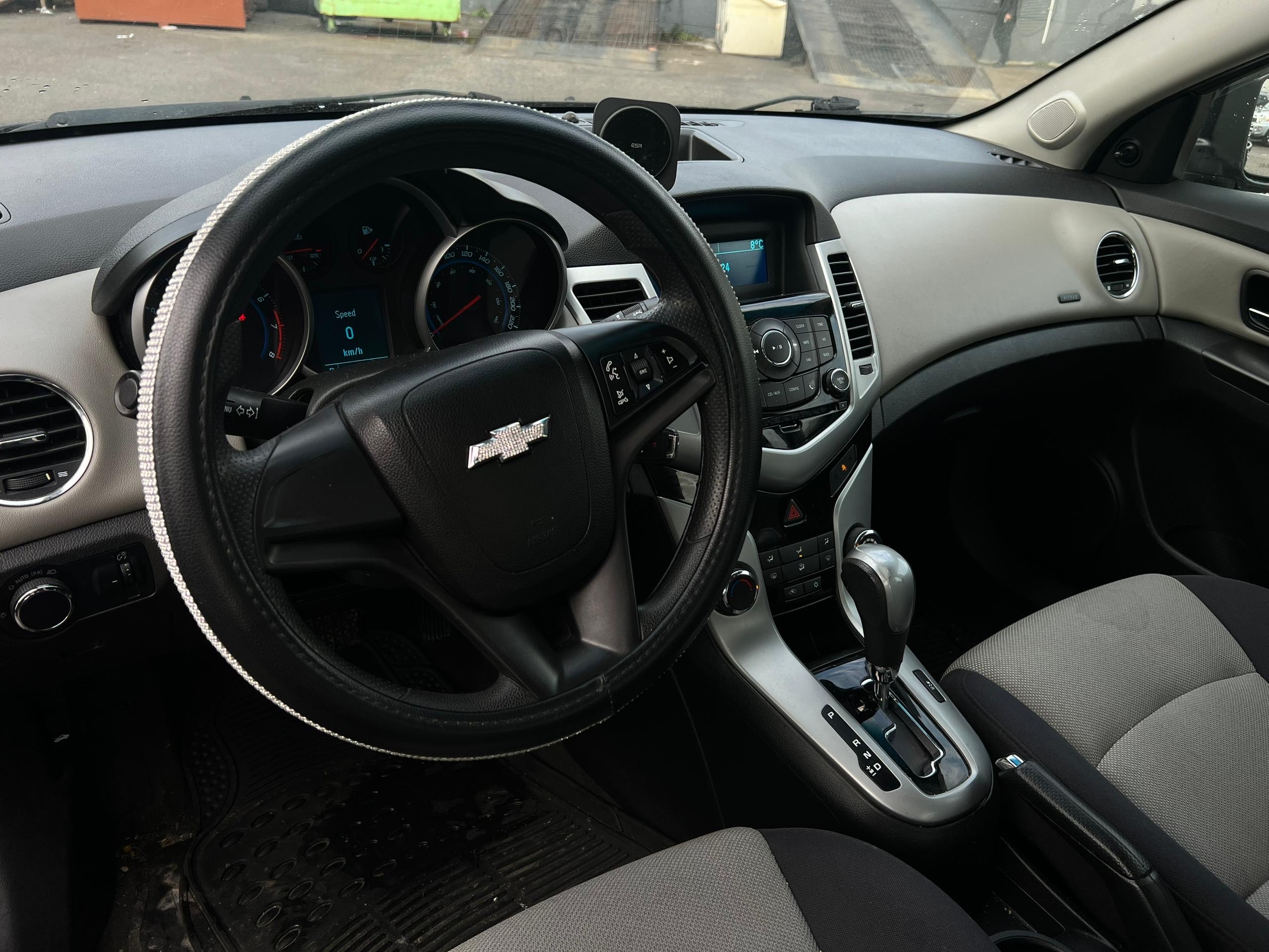 /autocainc/2012-Chevrolet-Cruze-933899784301619.jpg
