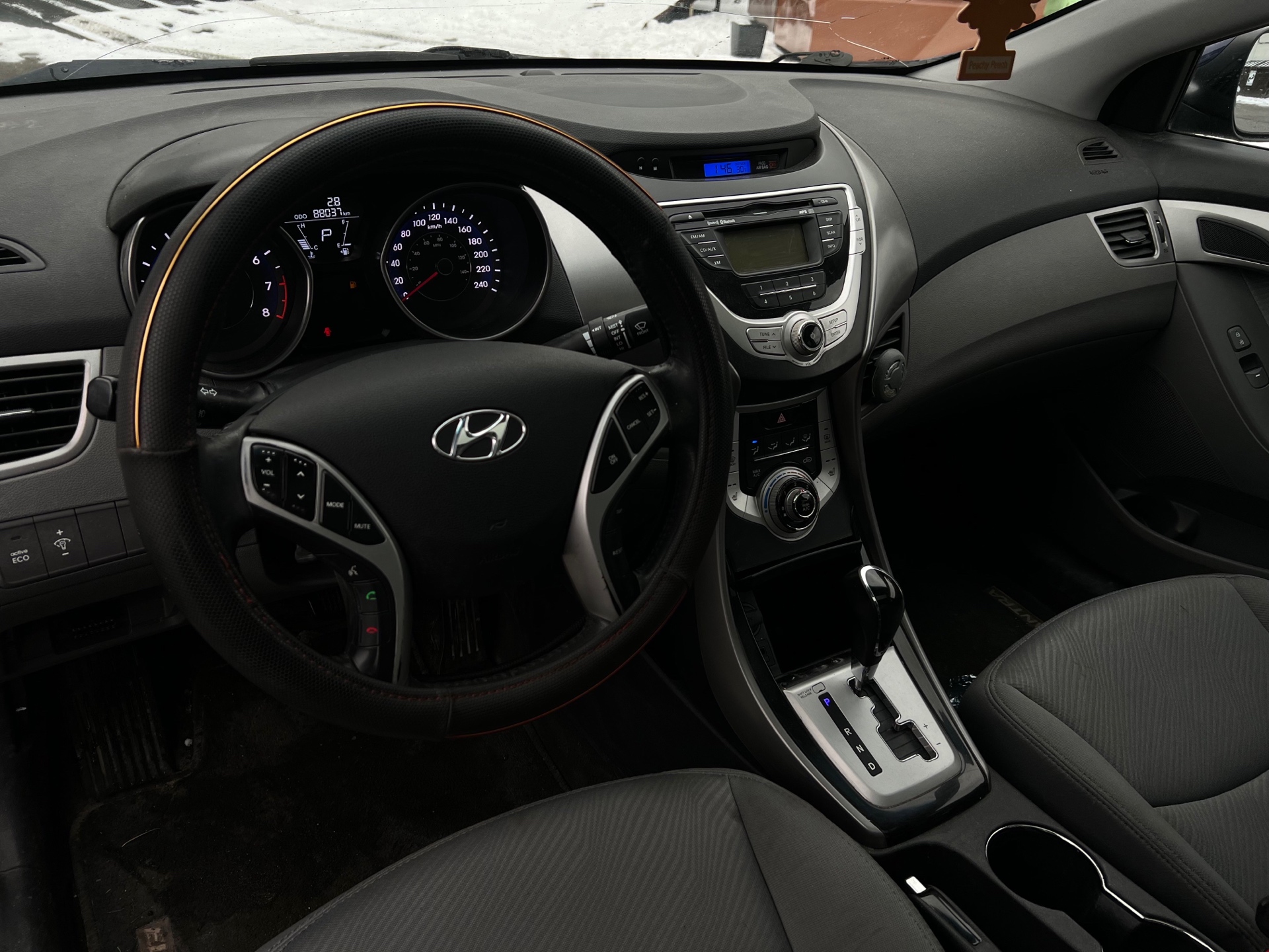 /autocainc/2012-Hyundai-Elantra-3668213437812635.jpg