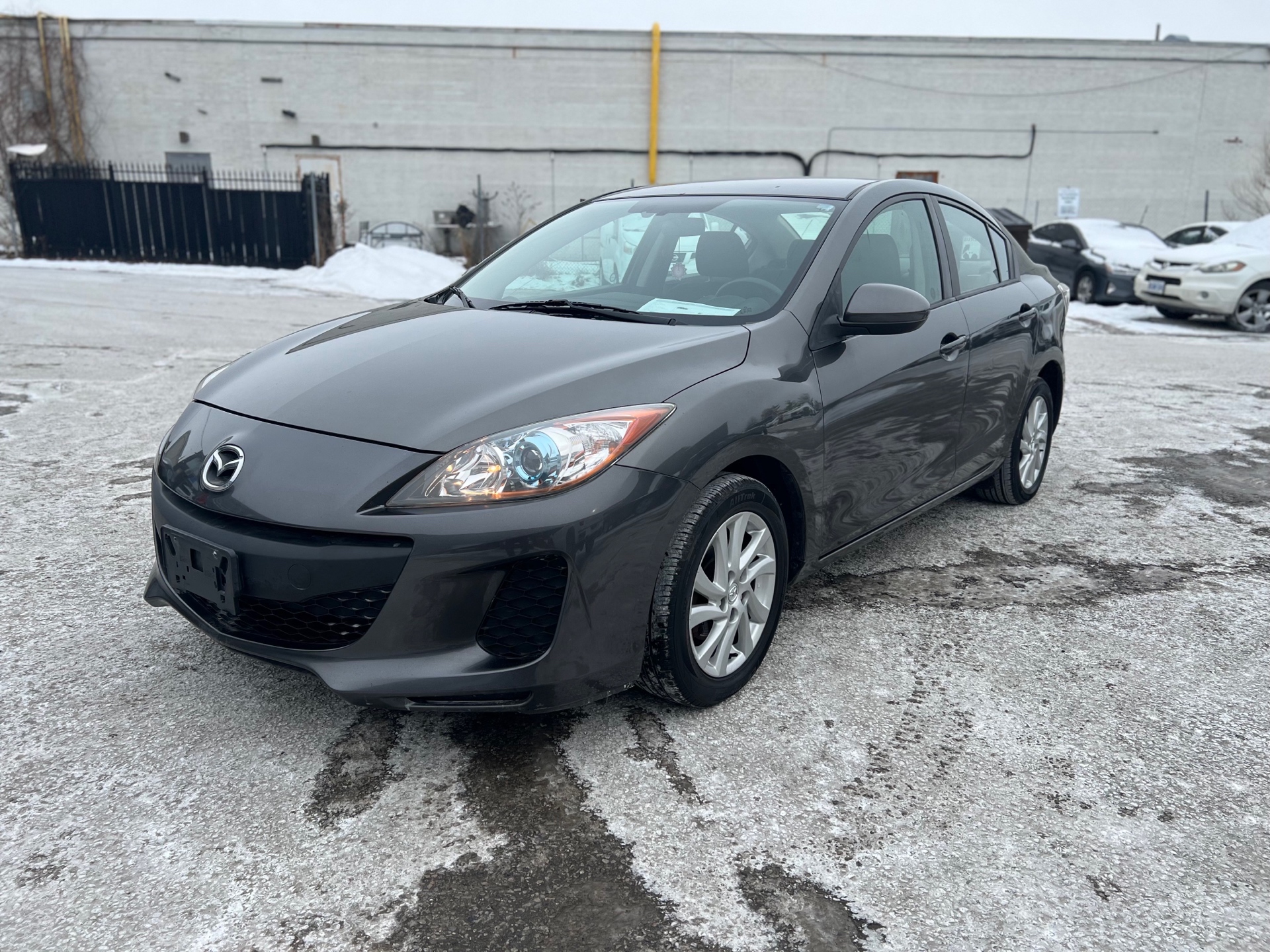 /autocainc/2012-Mazda-Mazda3-013307503072182092.jpg