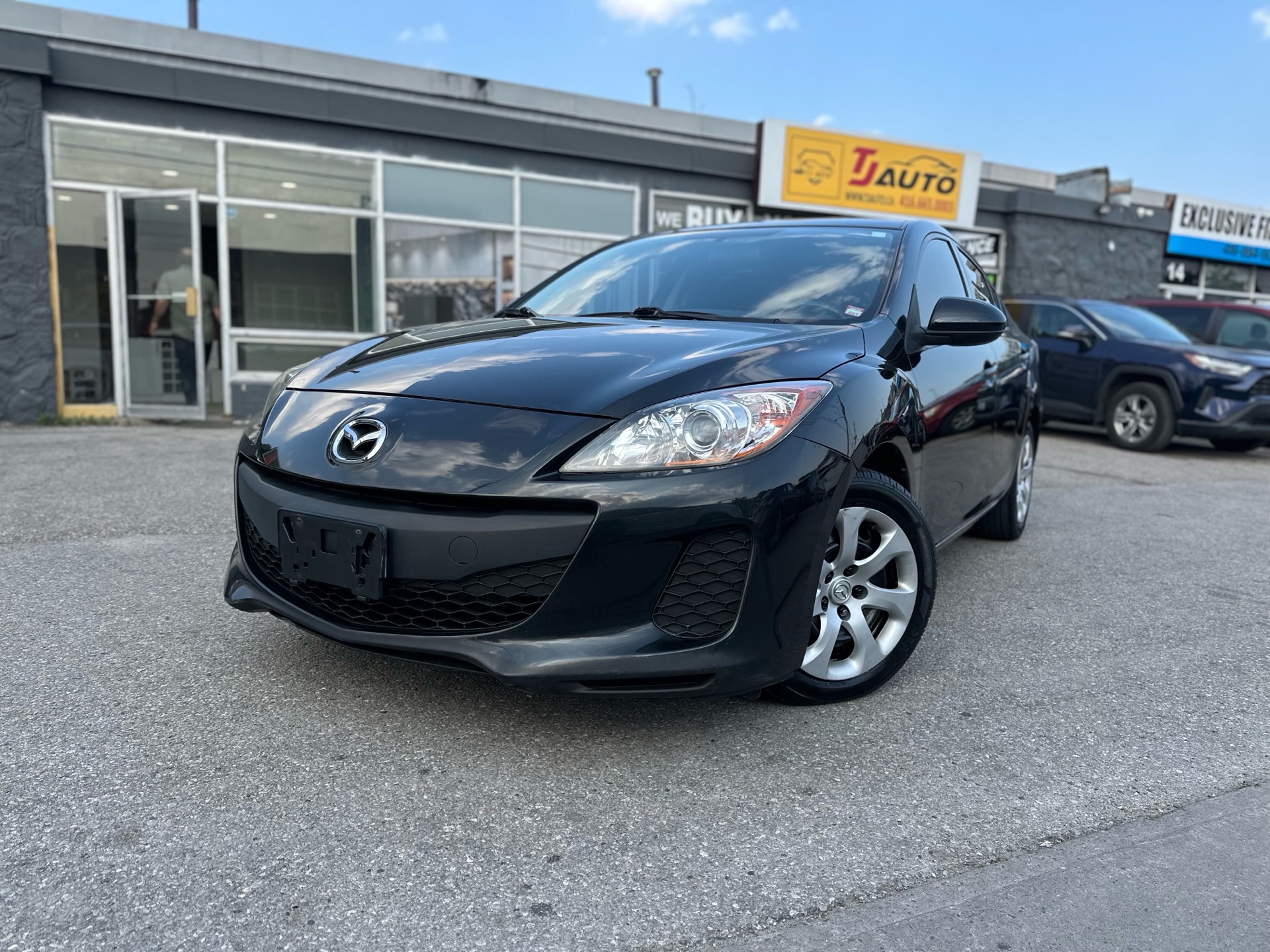 /autocainc/2012-Mazda-Mazda3-05901079728117087.jpg