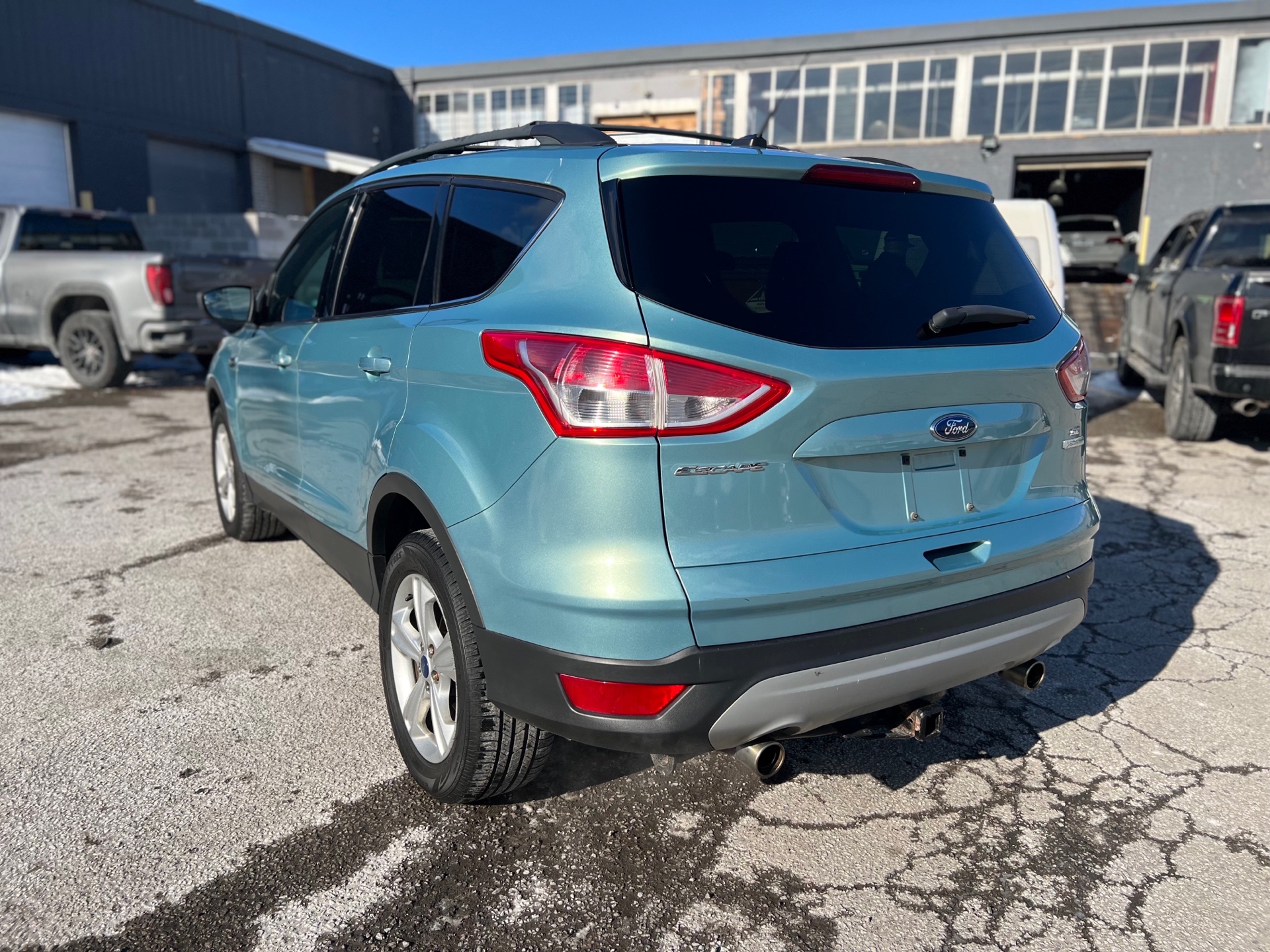 /autocainc/2013-Ford-Escape-7927580414716948.jpg