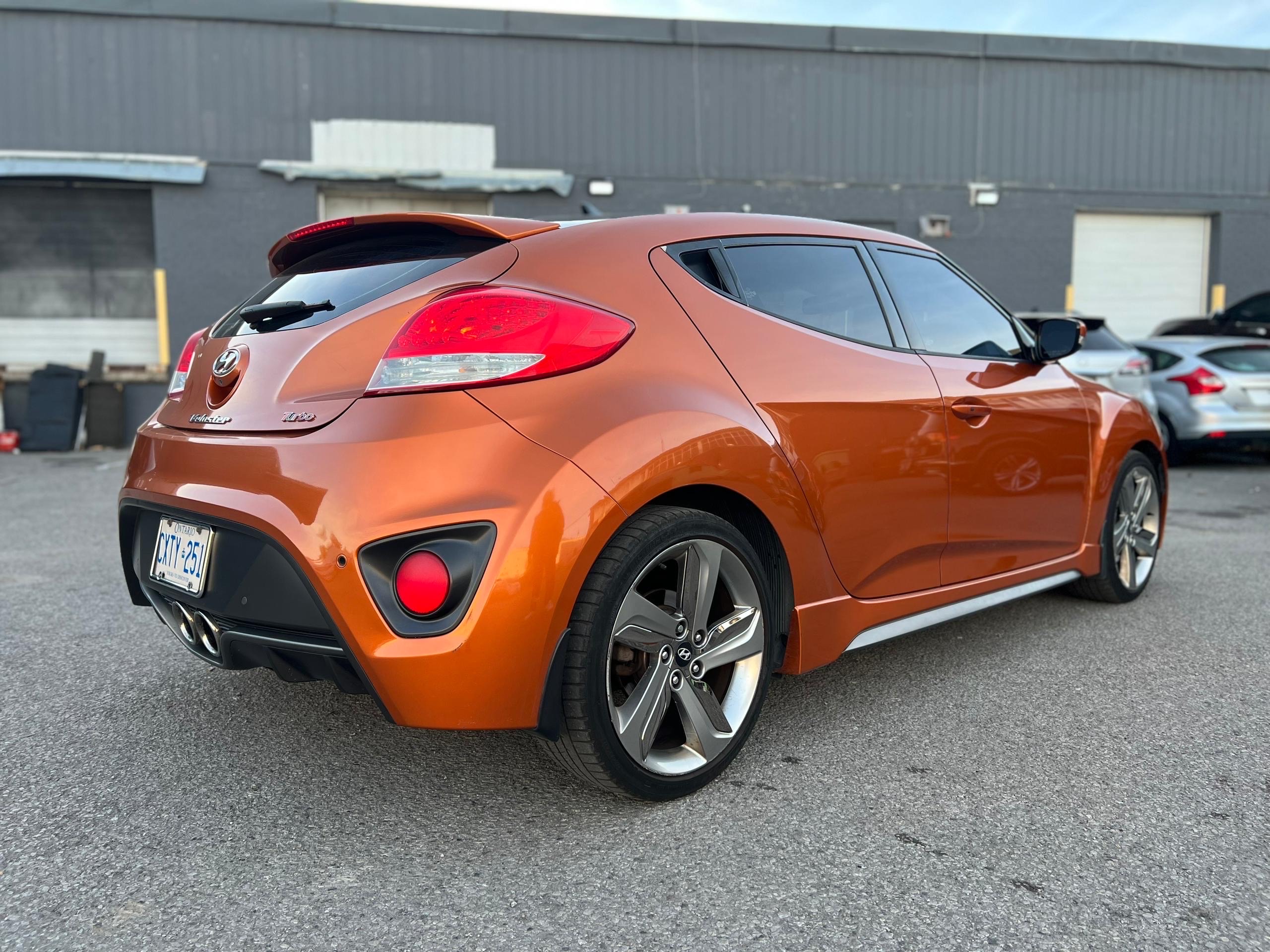 /autocainc/2013-Hyundai-Veloster-741921943785848.jpg
