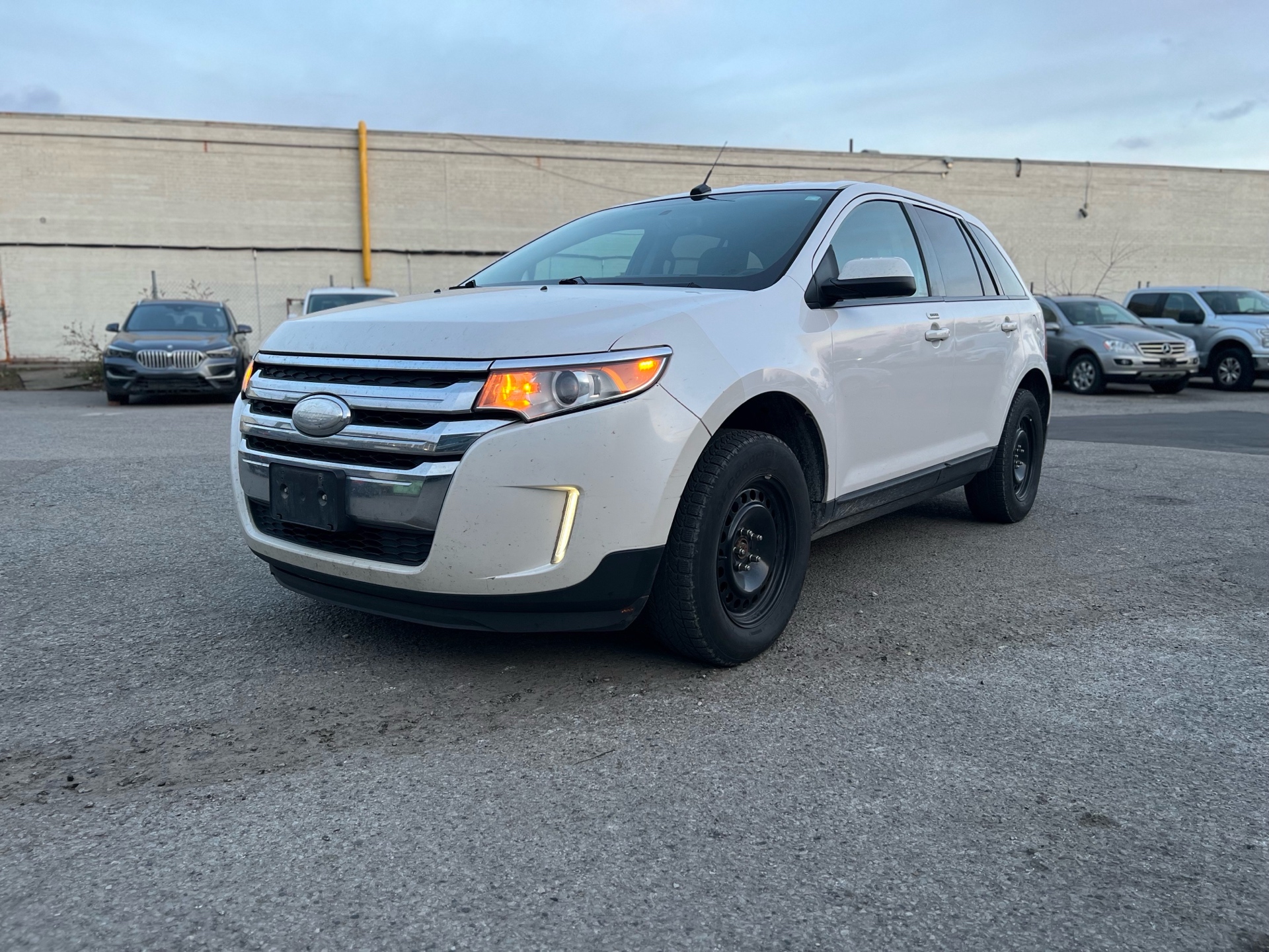 /autocainc/2014-Ford-Edge-20900496892040454.jpg