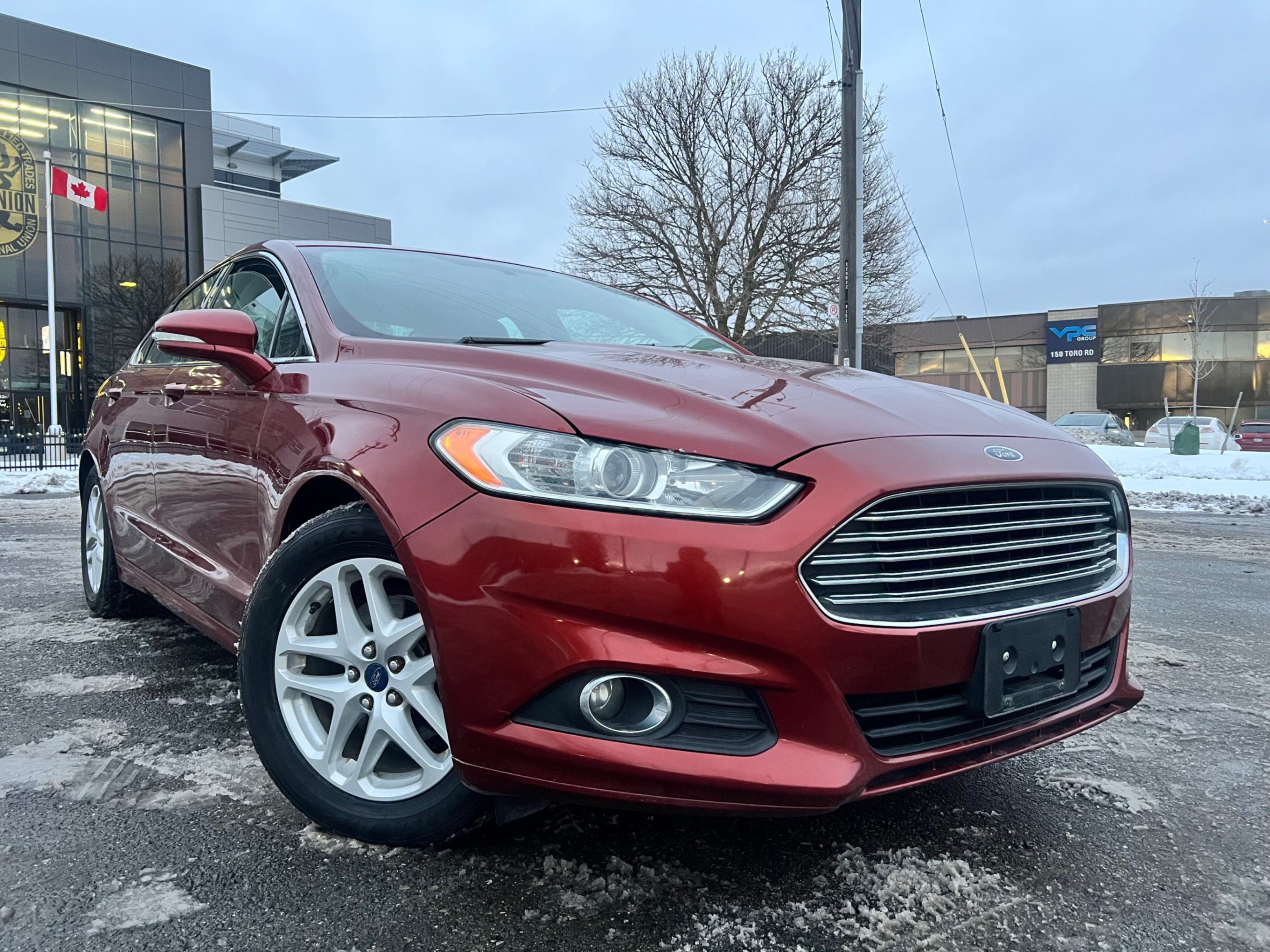 /autocainc/2014-Ford-Fusion-979095906740379.jpg