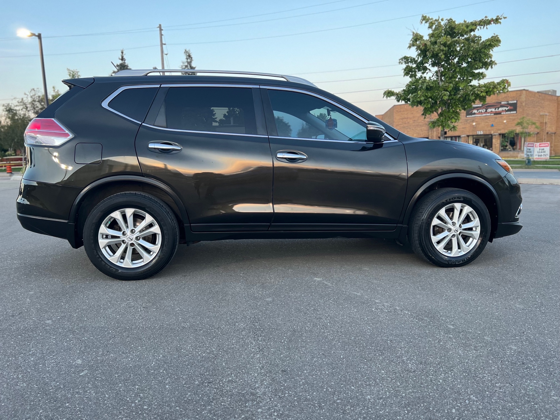/autocainc/2014-Nissan-Rogue-589753867448412.jpg