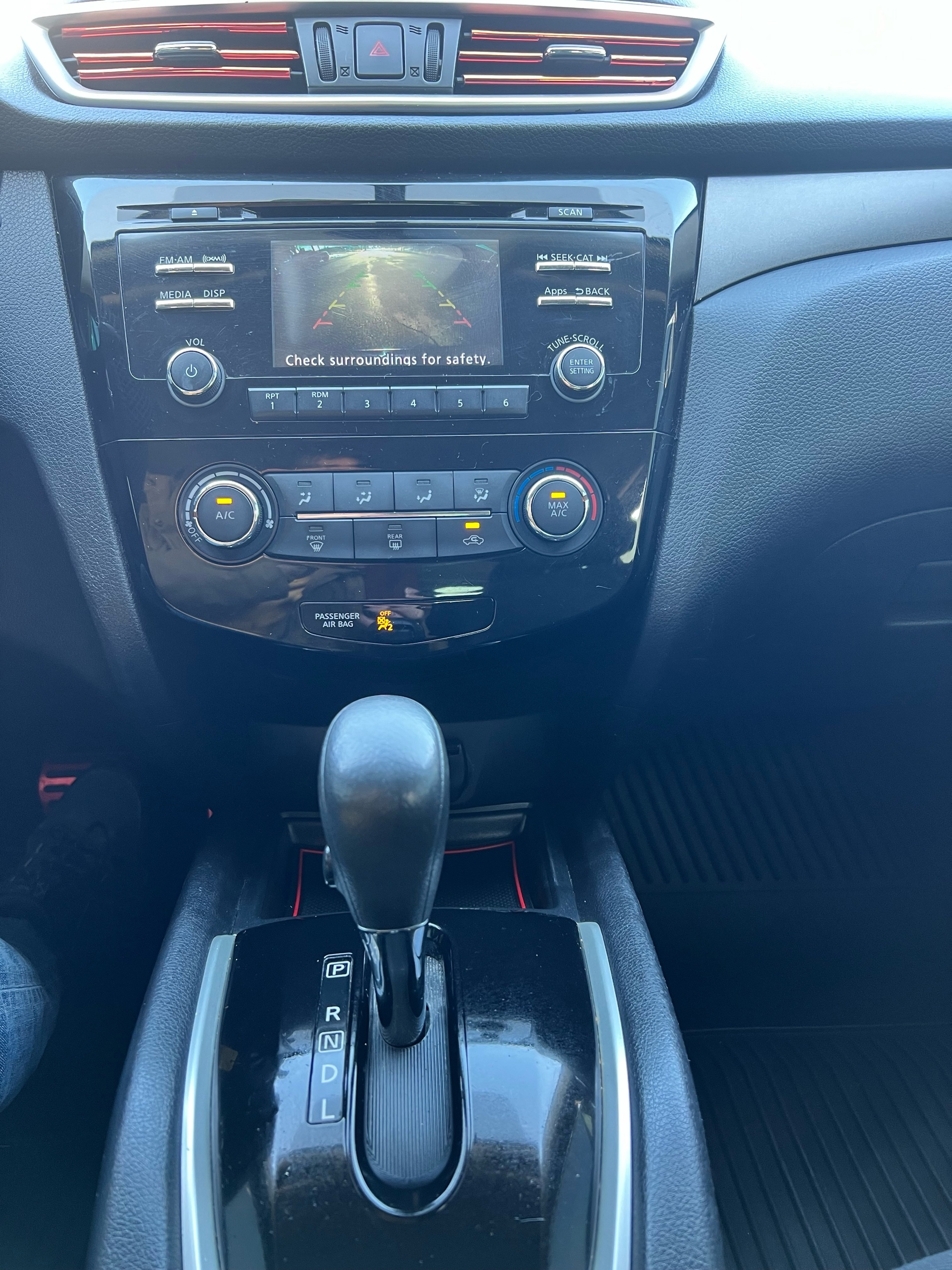 /autocainc/2014-Nissan-Rogue-71523710110698.jpg
