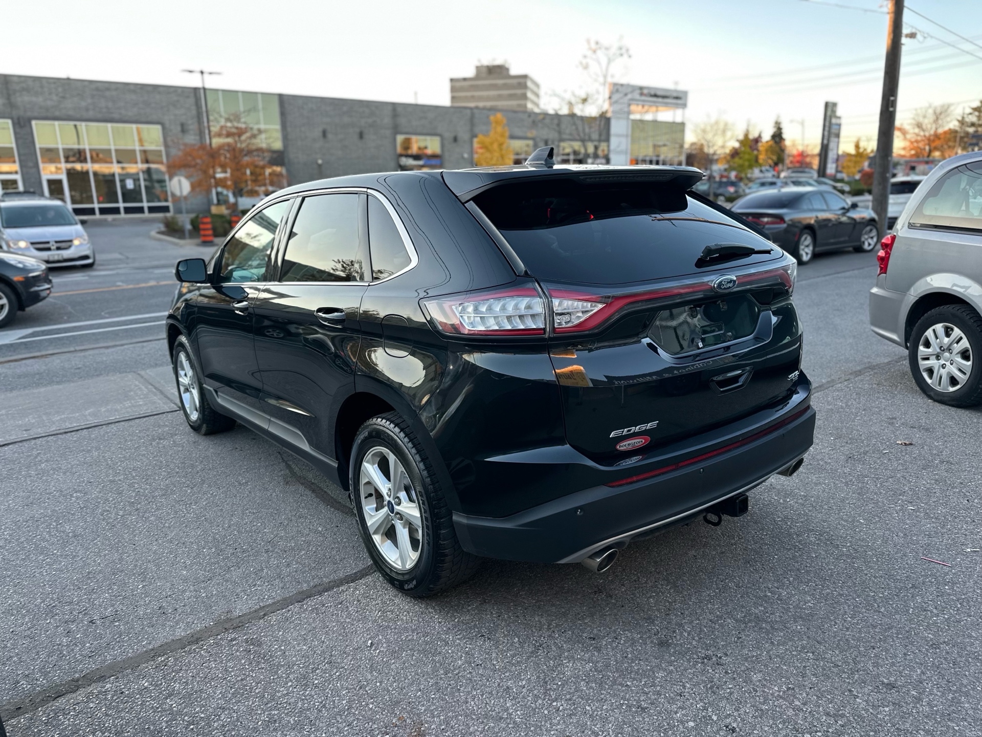 /autocainc/2015-Ford-Edge-03547309426173251.jpg