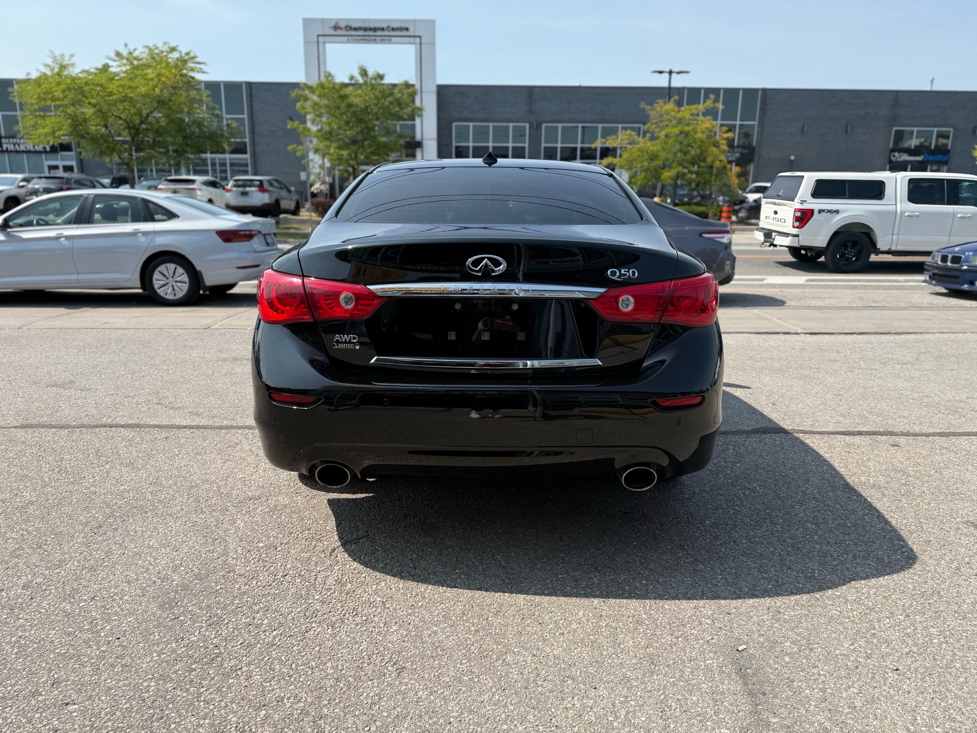 /autocainc/2015-INFINITI-Q50-45780263225198925.jpg