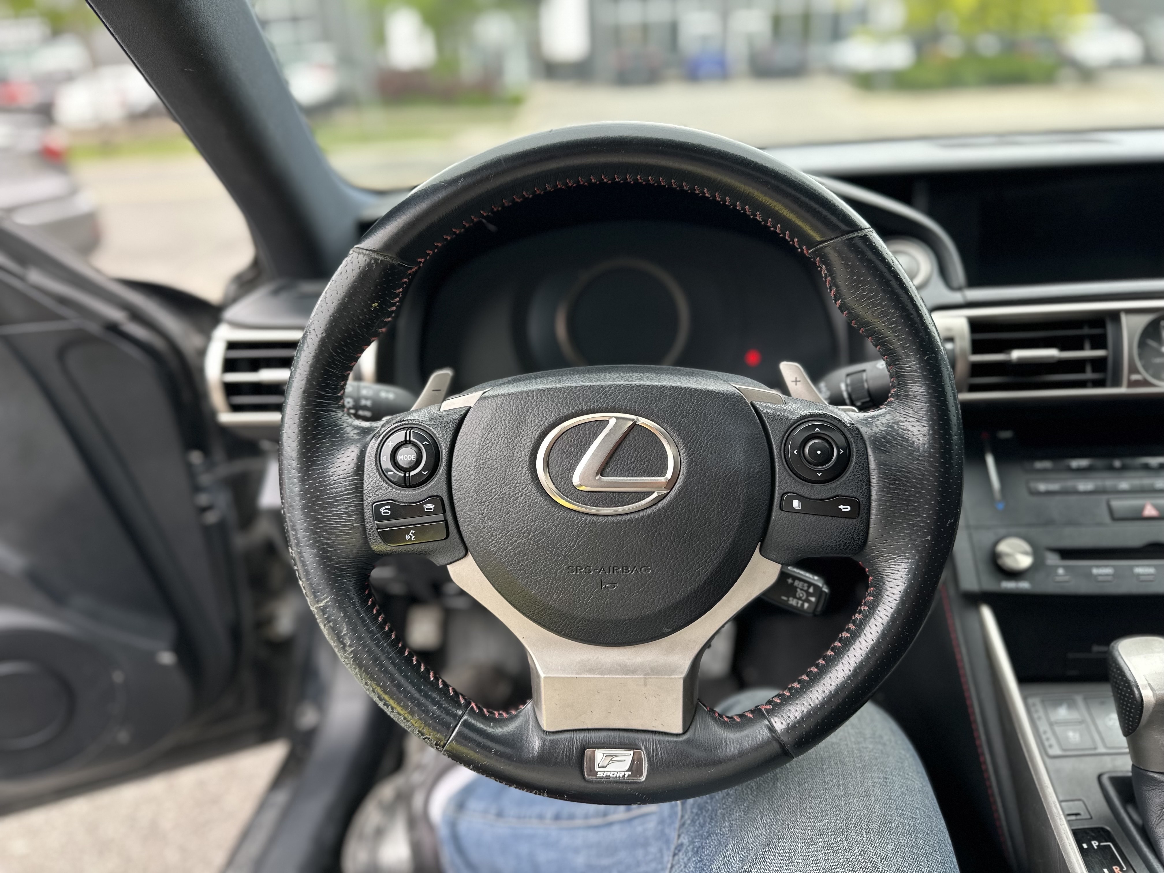 /autocainc/2015-Lexus-IS350-22421275477503033.jpg