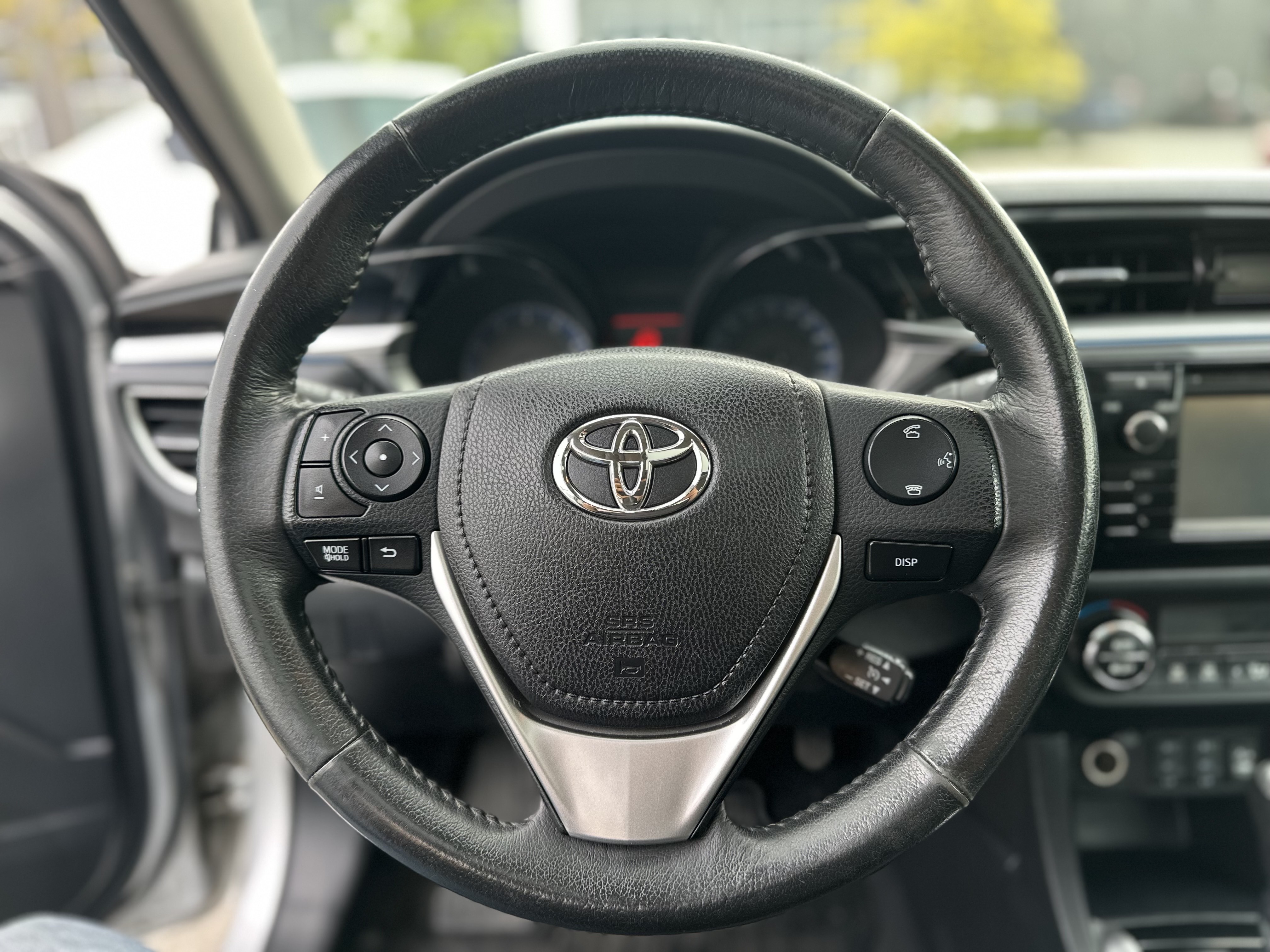 /autocainc/2015-Toyota-Corolla-05420751115834643.jpg