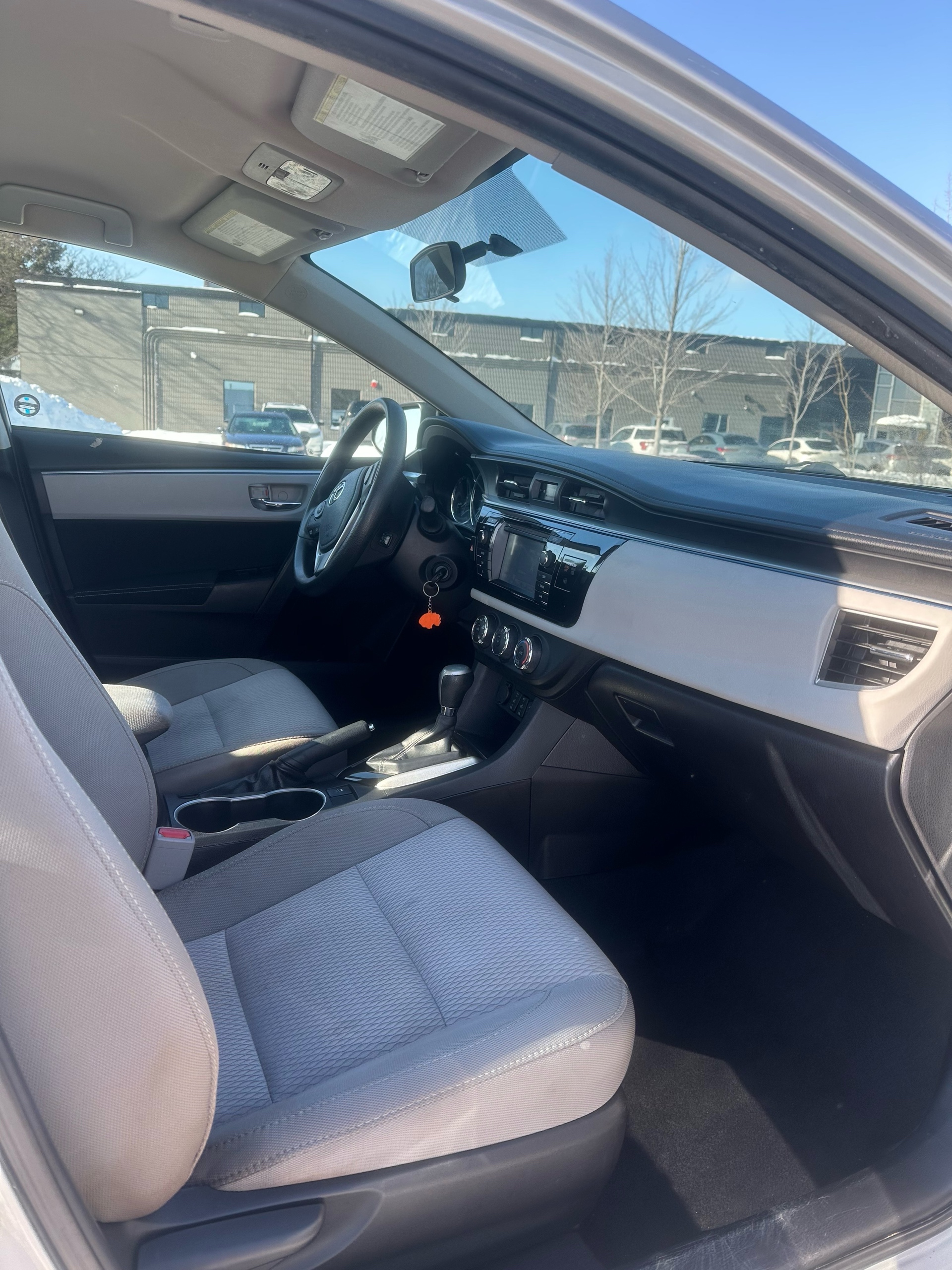 /autocainc/2015-Toyota-Corolla-5380572868530722.jpg
