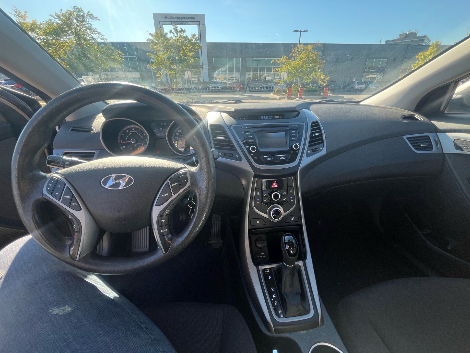 /autocainc/2016-Hyundai-Elantra-8650751377294386.jpg