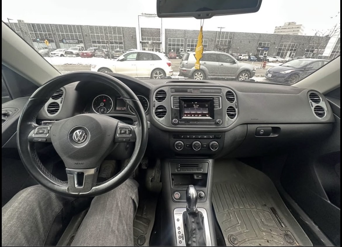 /autocainc/2016-Volkswagen-Tiguan-4299015347831012.jpg