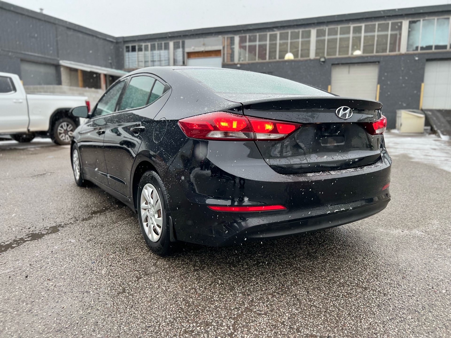 /autocainc/2017-Hyundai-Elantra-281685307090247.jpg