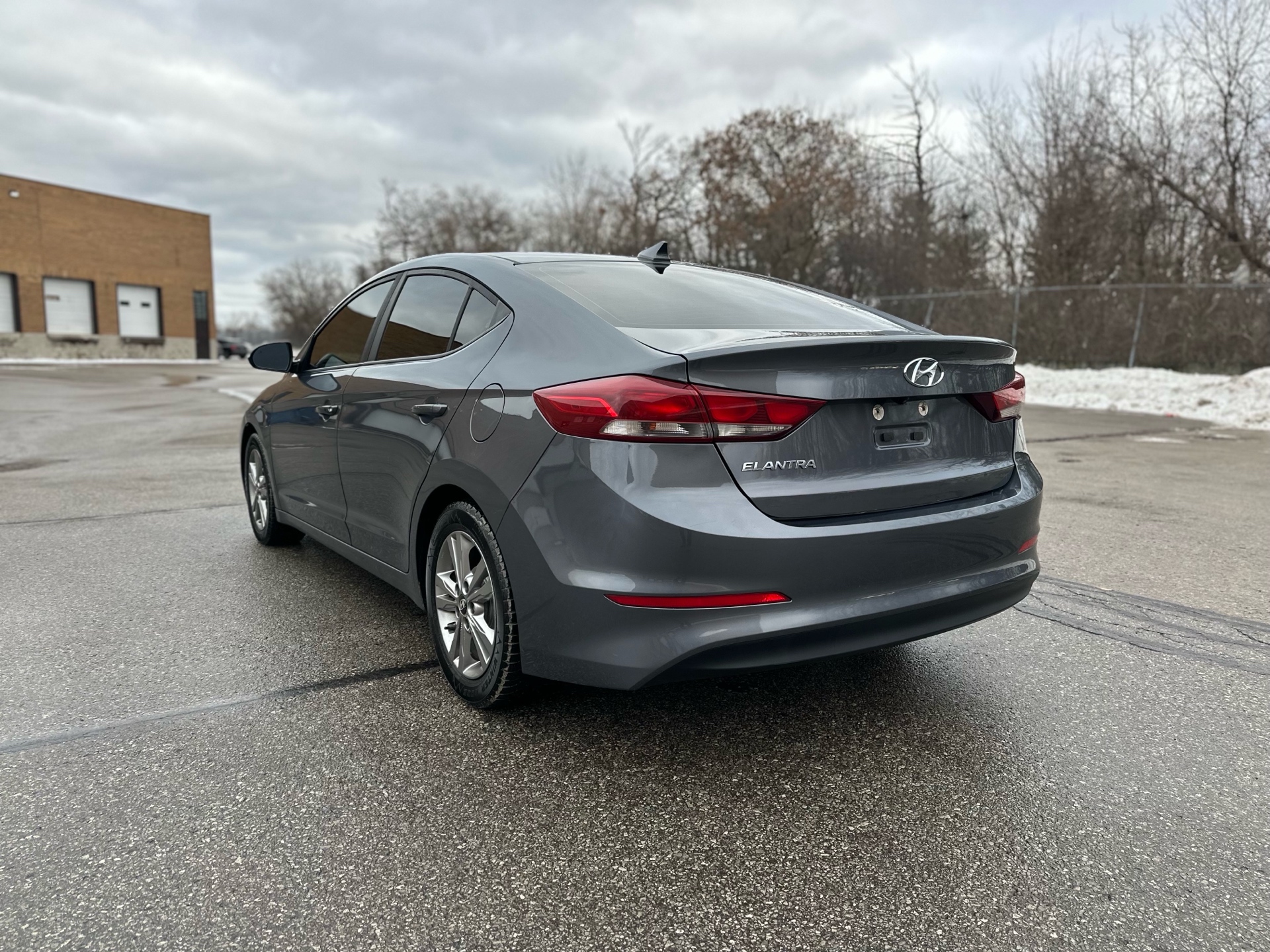 /autocainc/2018-Hyundai-Elantra-044399243705185.jpg