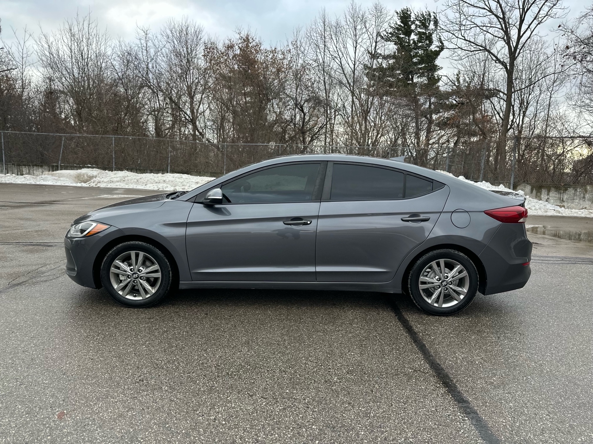 /autocainc/2018-Hyundai-Elantra-49603065177113237.jpg