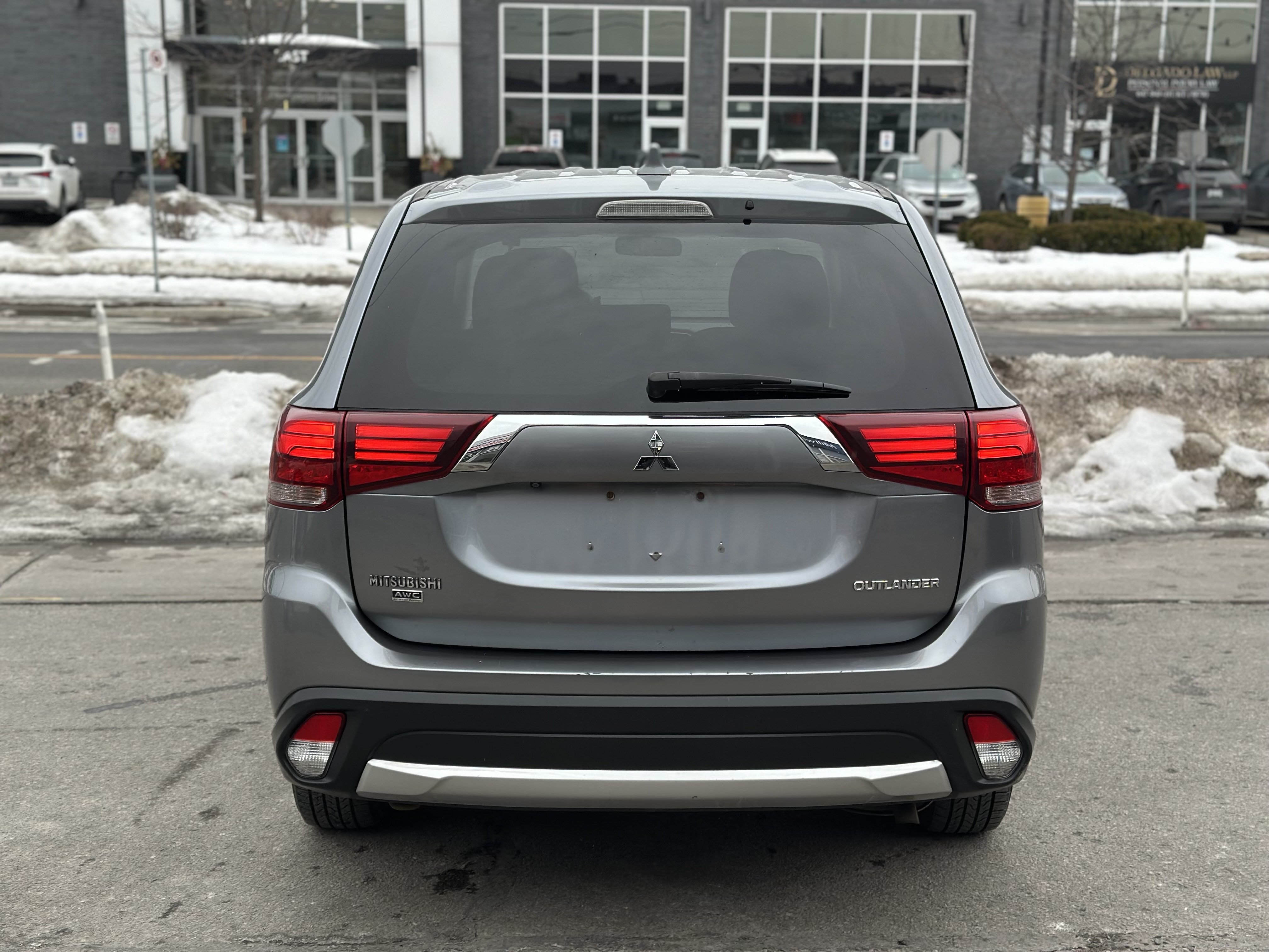 /autocainc/2018-Mitsubishi-Outlander-718804761111216.jpg