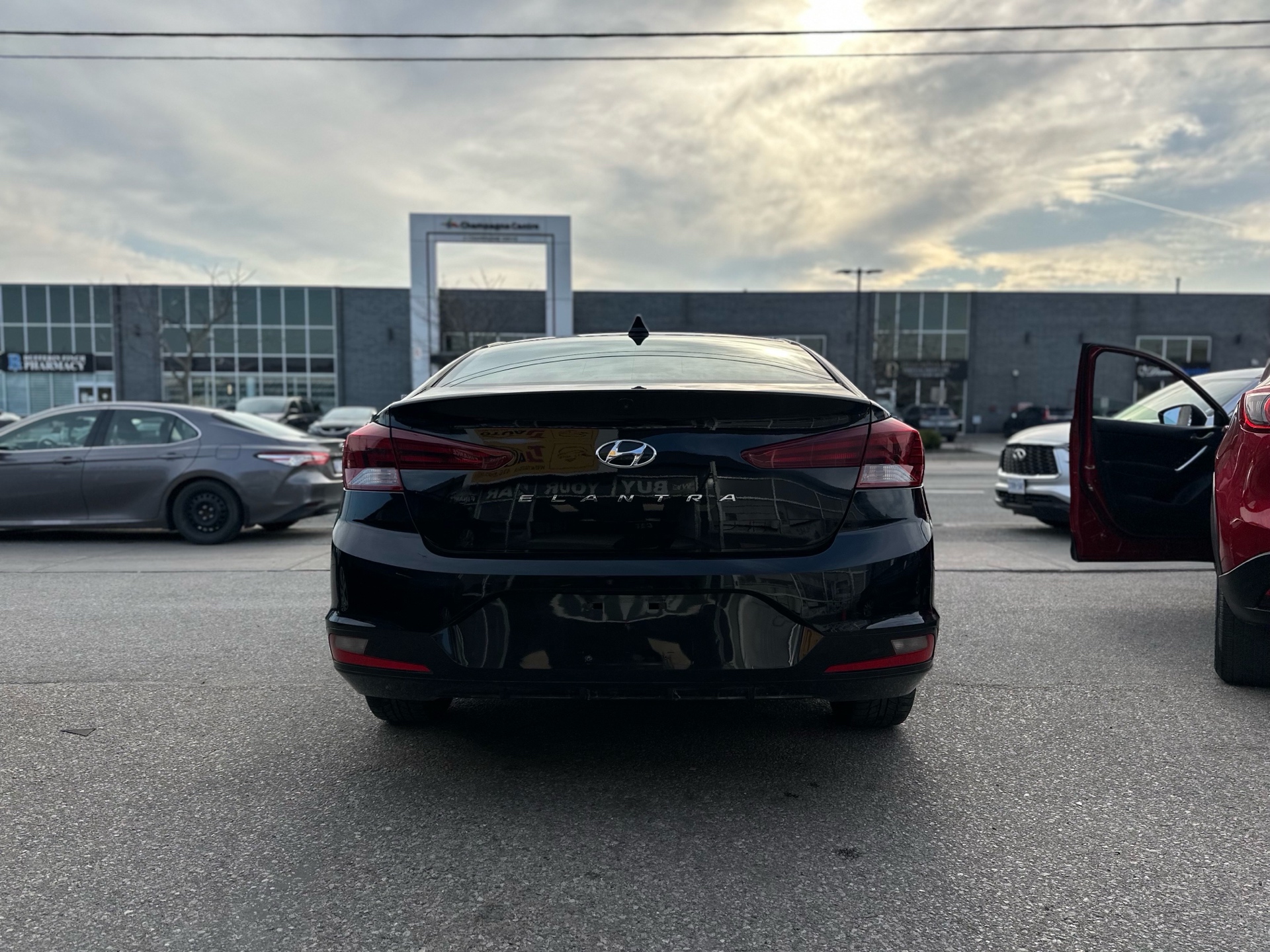 /autocainc/2019-Hyundai-Elantra-6913880031520034.jpg