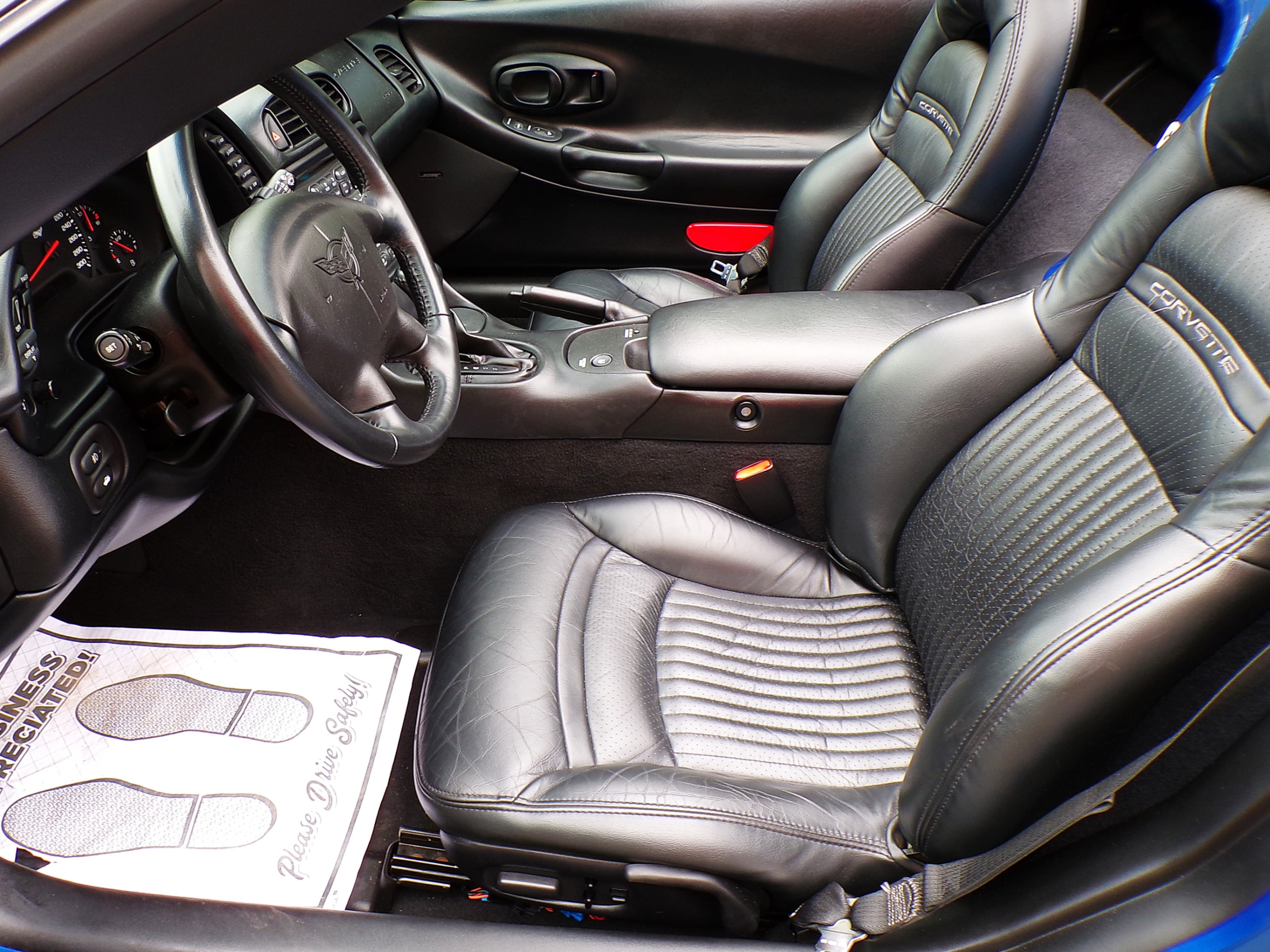 /autogallery/2003-Chevrolet-Corvette-06467421115210037.jpg