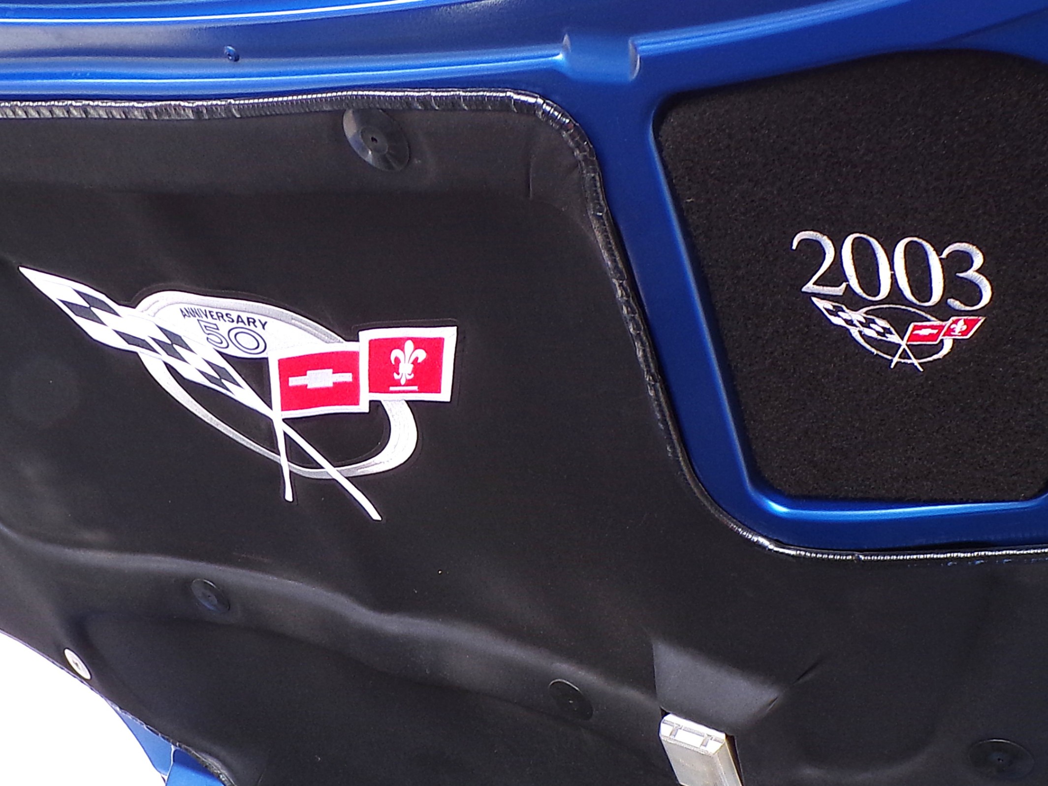 /autogallery/2003-Chevrolet-Corvette-6390380062023076.jpg