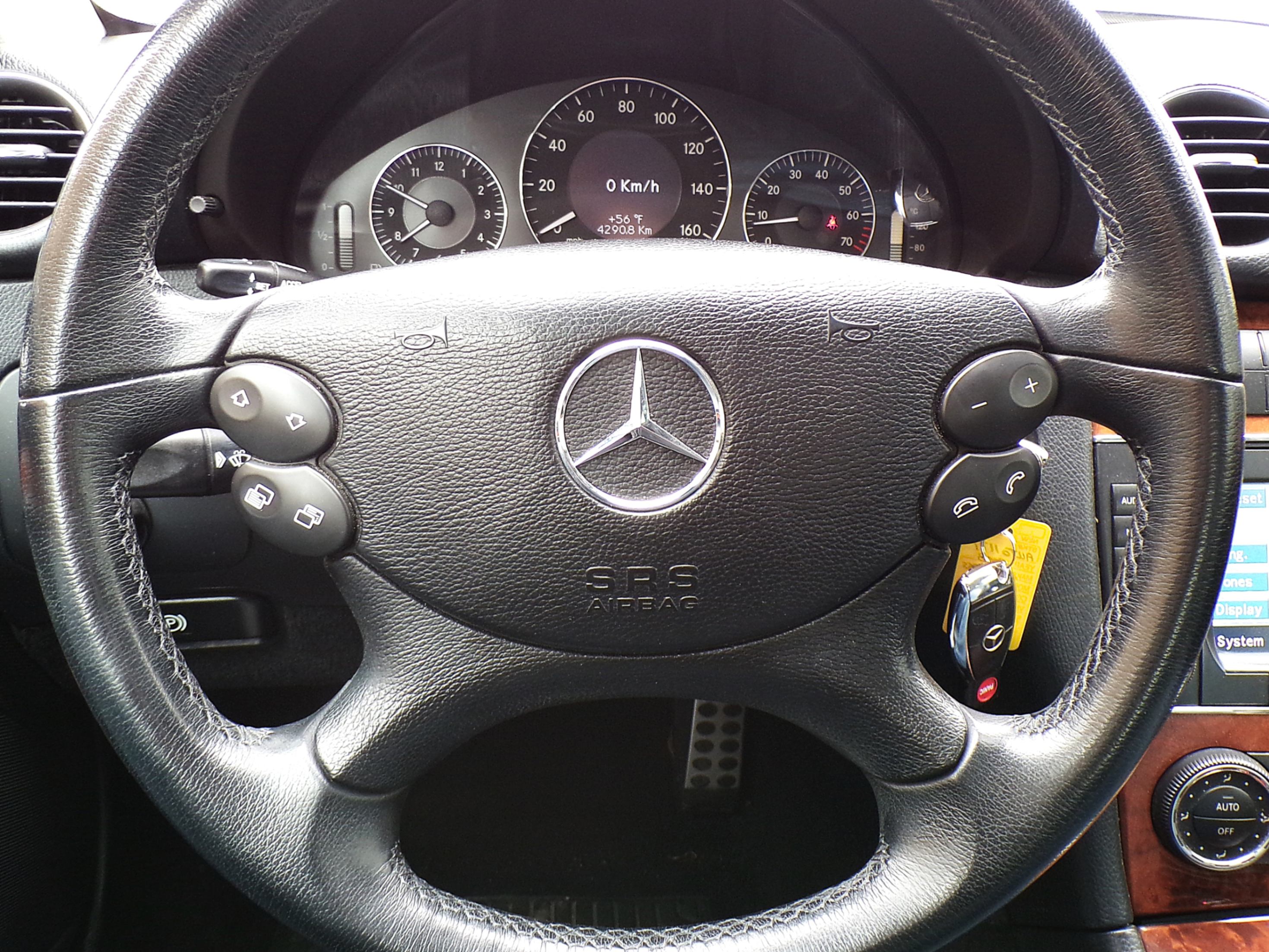 /autogallery/2008-Mercedes-Benz-CLK-Class-3442307373033051.jpg