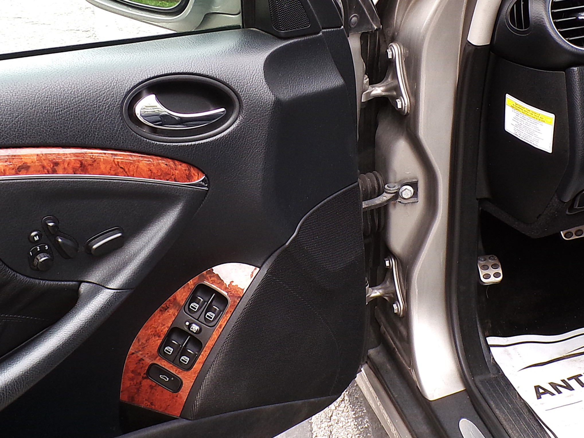 /autogallery/2008-Mercedes-Benz-CLK-Class-668391290821204.jpg