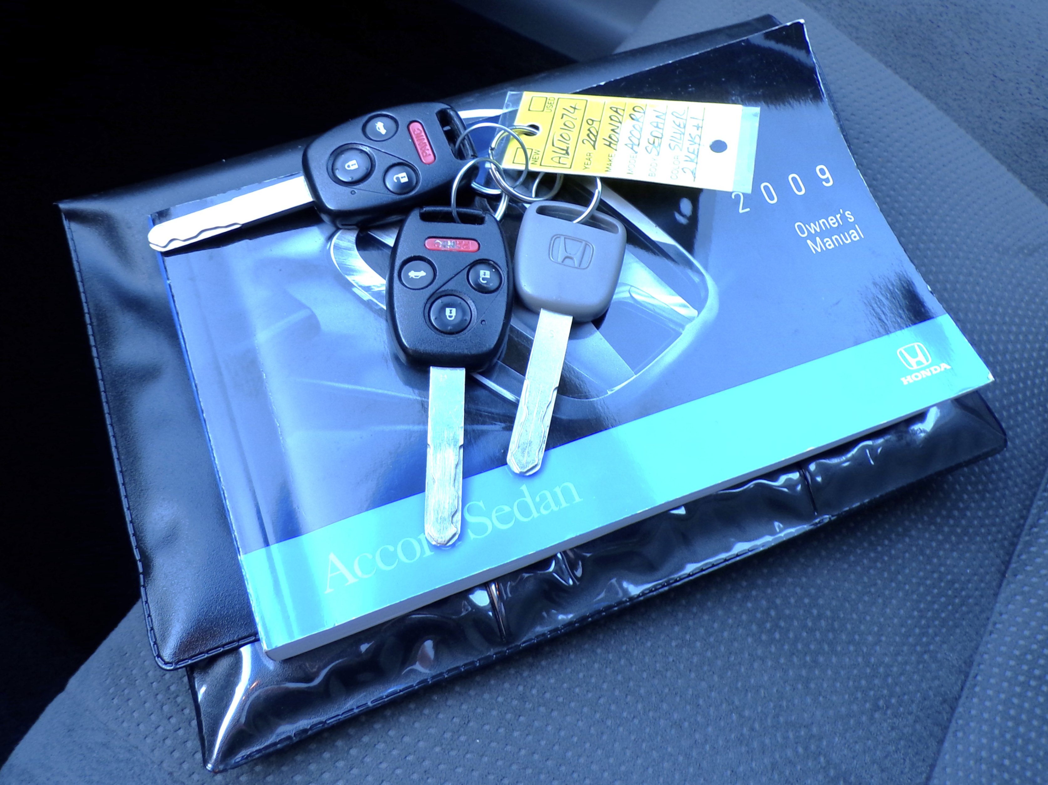 /autogallery/2009-Honda-Accord-19953853979052094.jpg