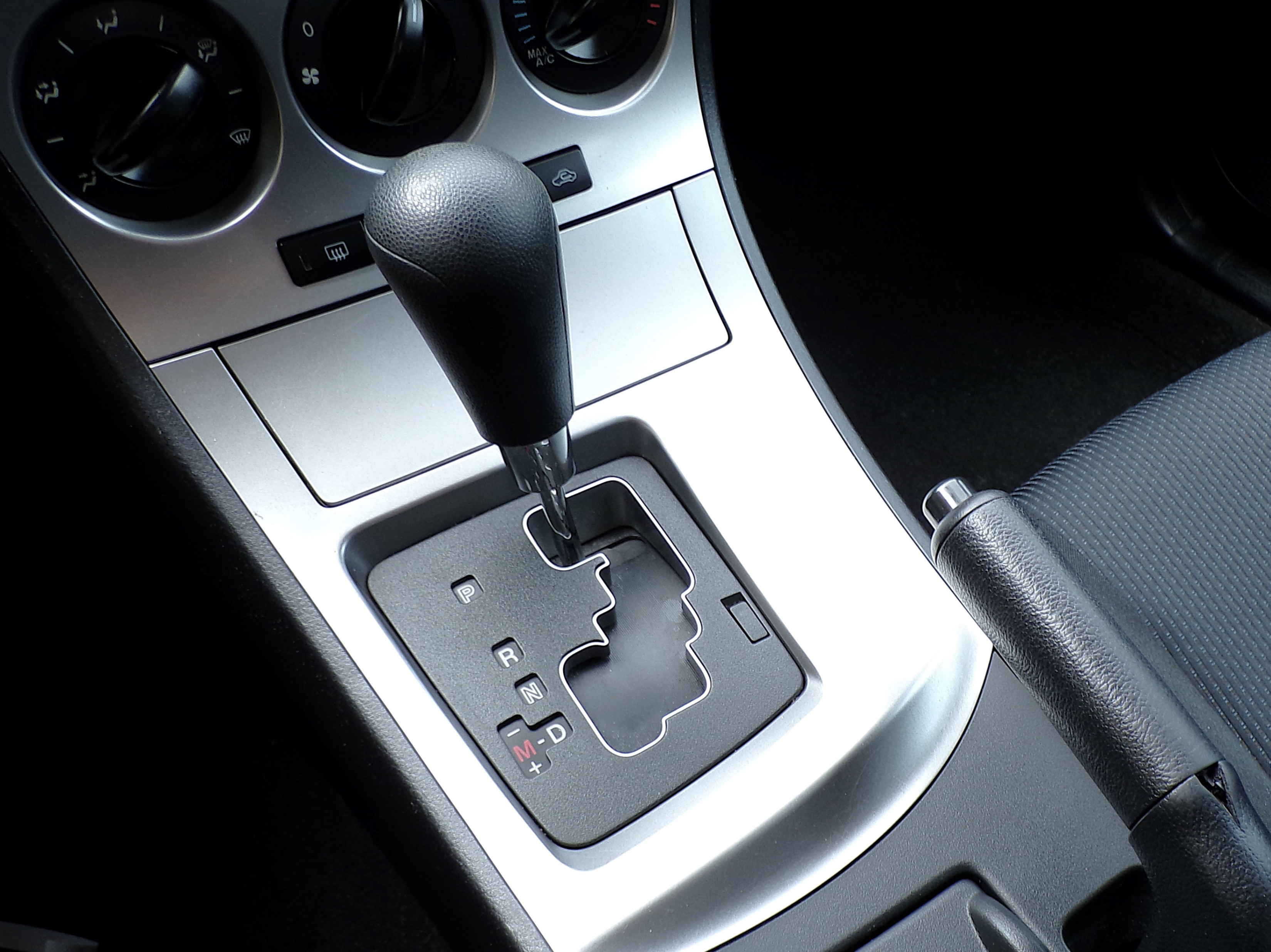 /autogallery/2010-Mazda-Mazda3-2601729088842395.jpg