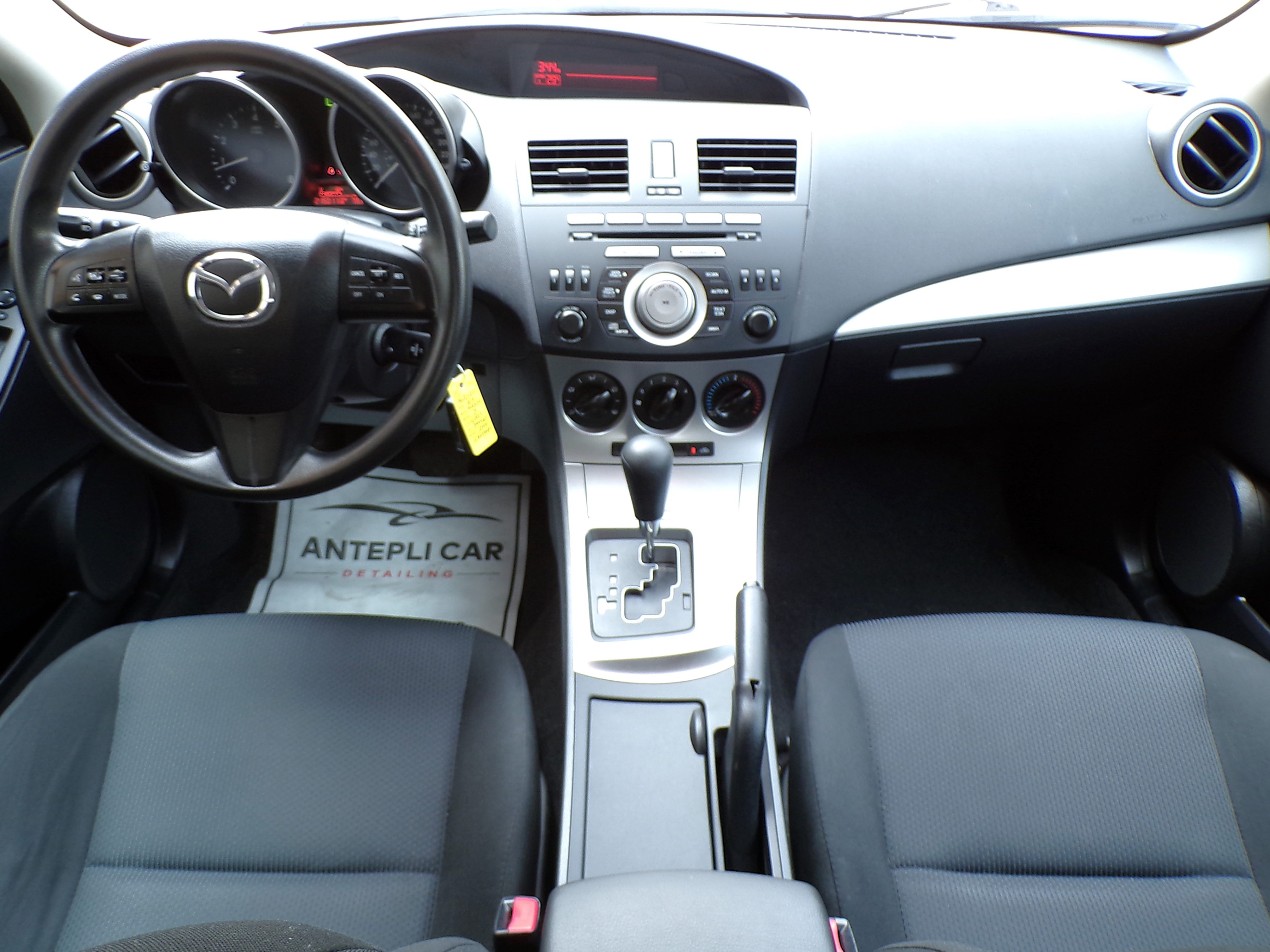 /autogallery/2010-Mazda-Mazda3-7767644886228686.jpg