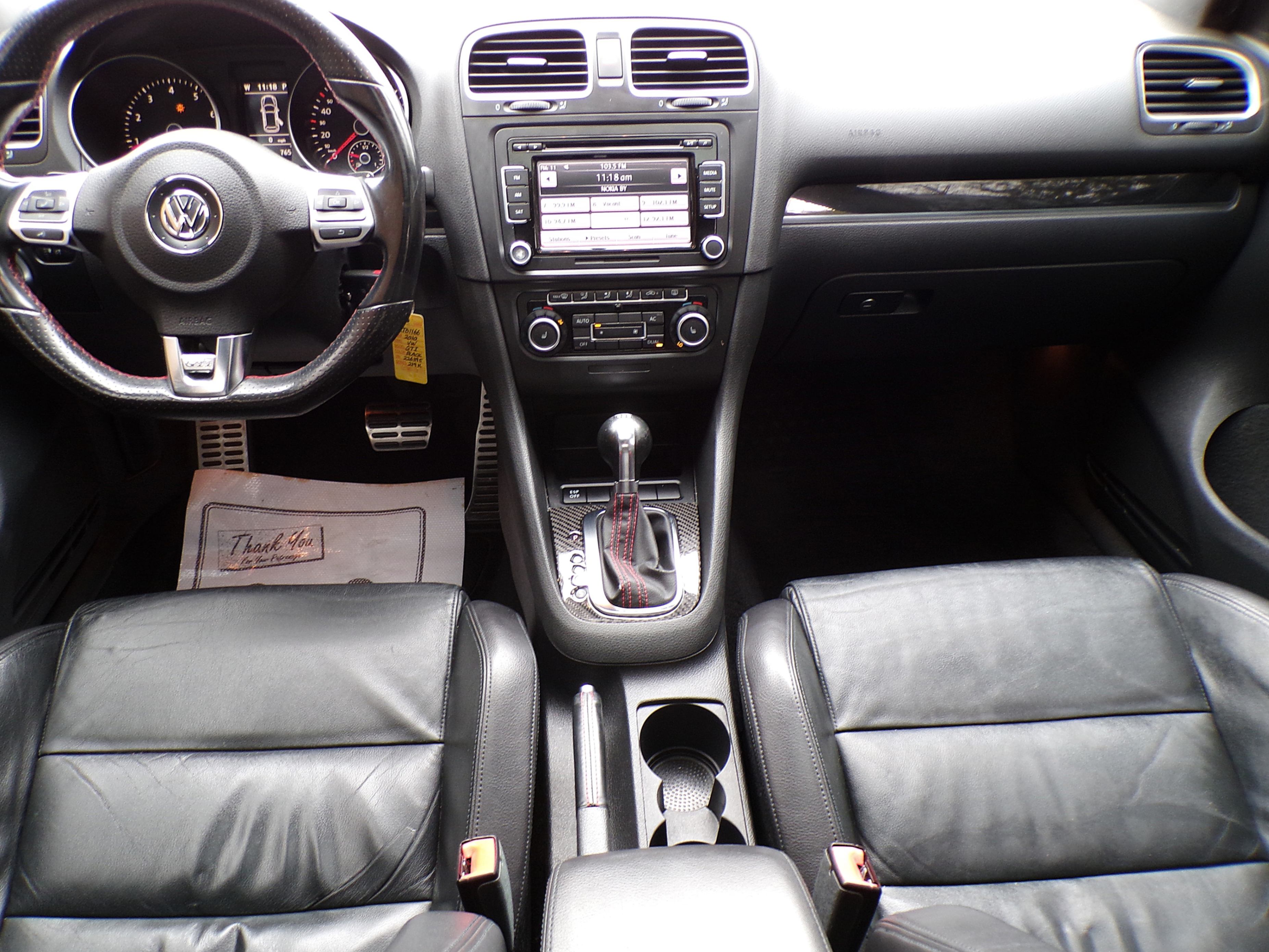 /autogallery/2010-Volkswagen-GolfGTI-7861731746399911.jpg