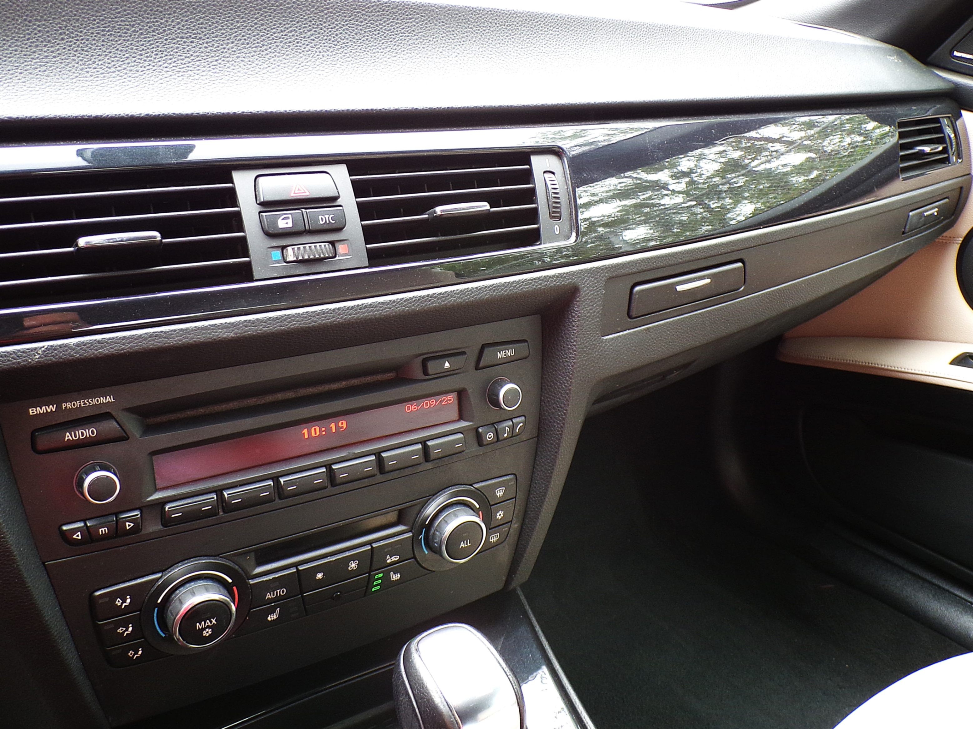 /autogallery/2011-BMW-3Series-7098669947003817.jpg