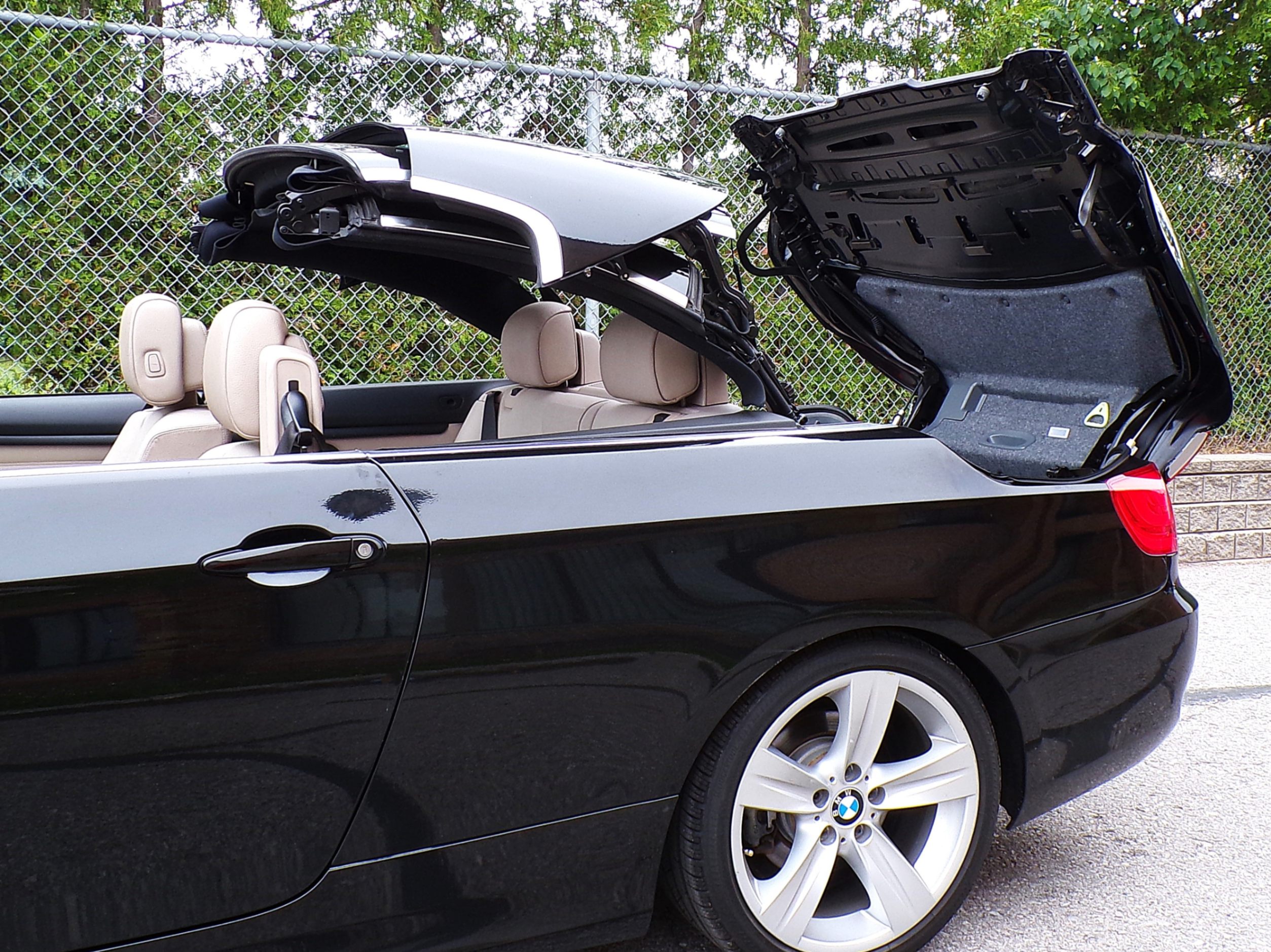 /autogallery/2011-BMW-3Series-7466412986236233.jpg