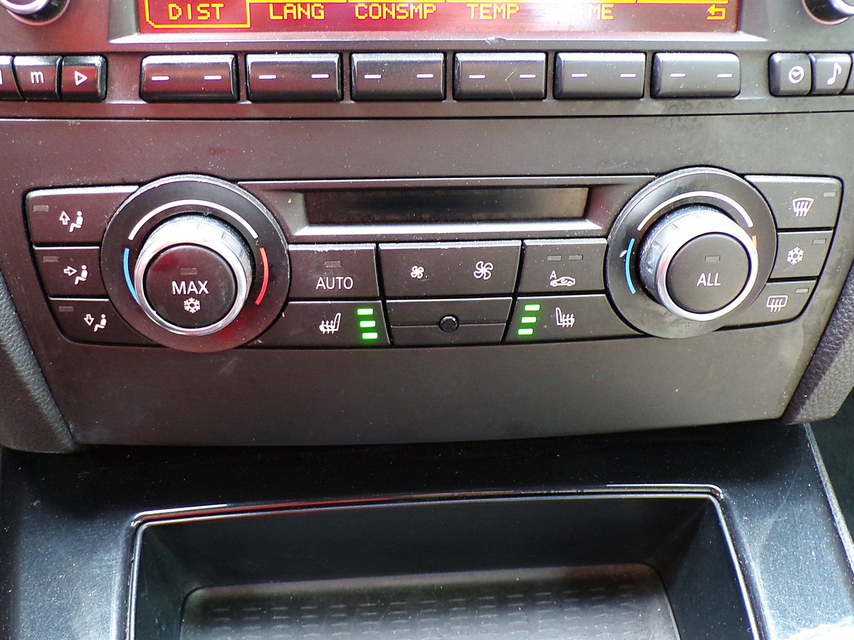 /autogallery/2011-BMW-3Series-9366455510104994.jpg