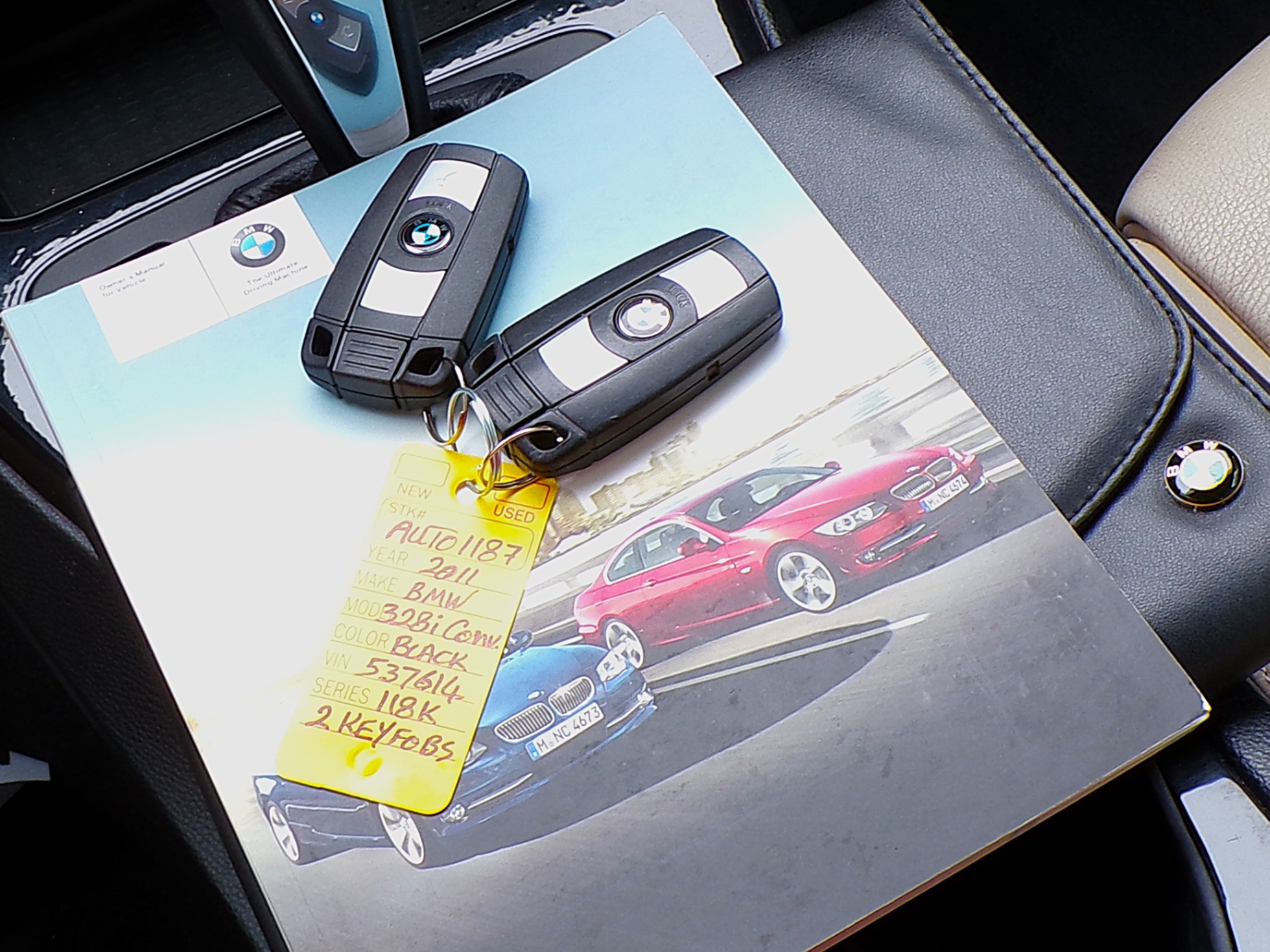 /autogallery/2011-BMW-3Series-9418763483045489.jpg