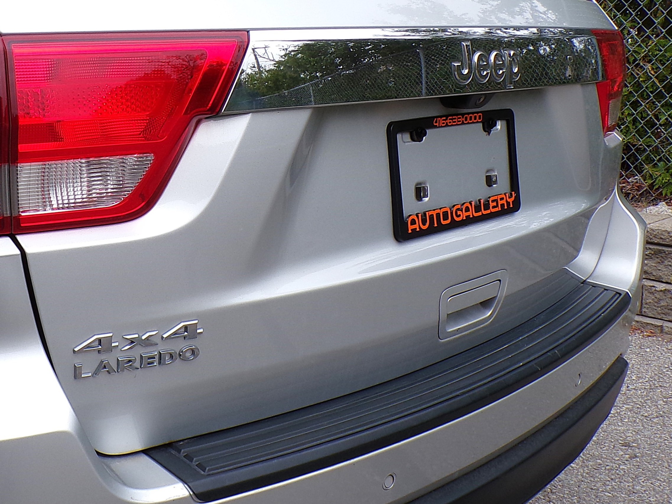 /autogallery/2011-Jeep-GrandCherokee-855285710337127.jpg