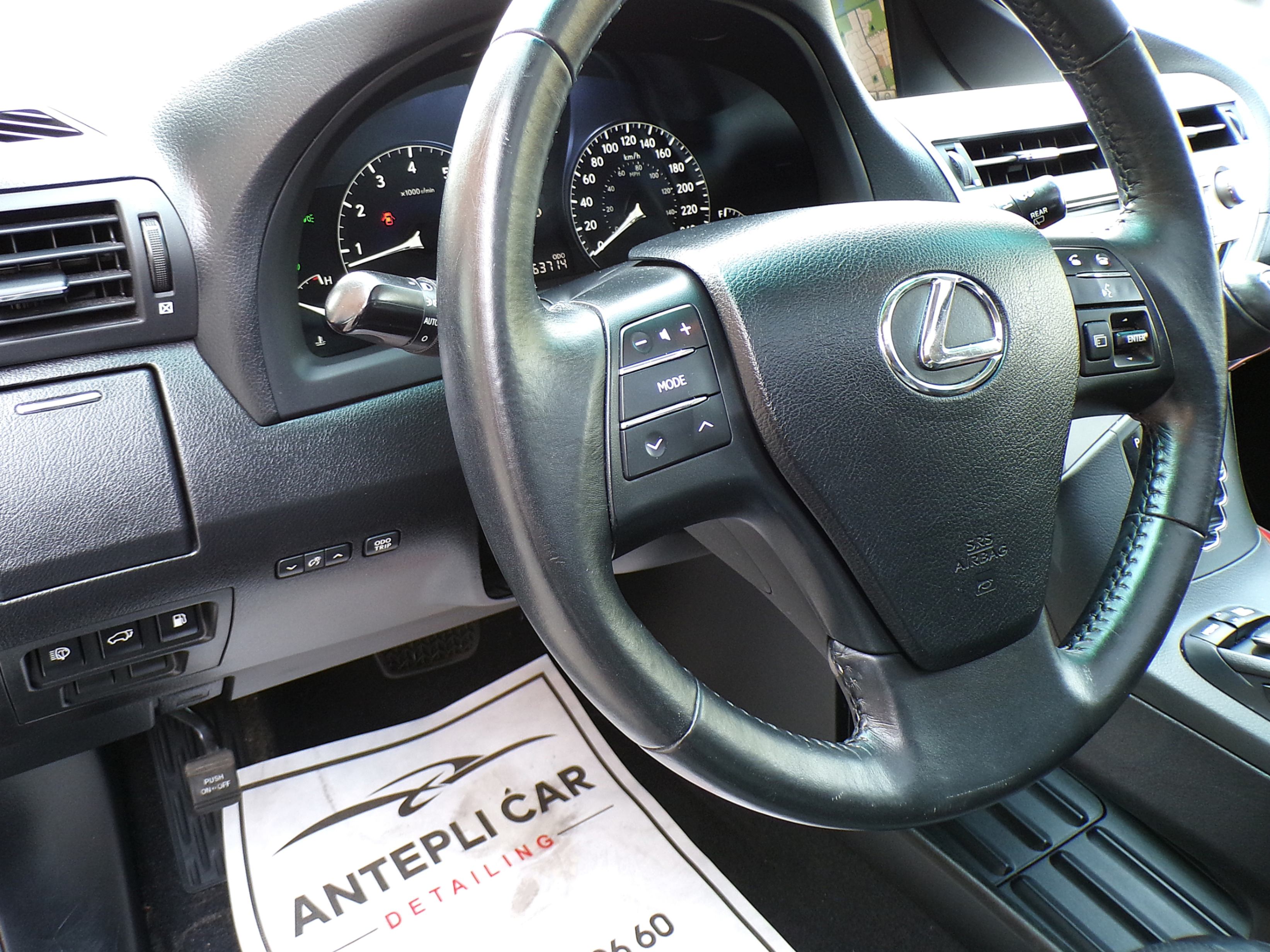 /autogallery/2011-Lexus-RX350-2840564378108146.jpg