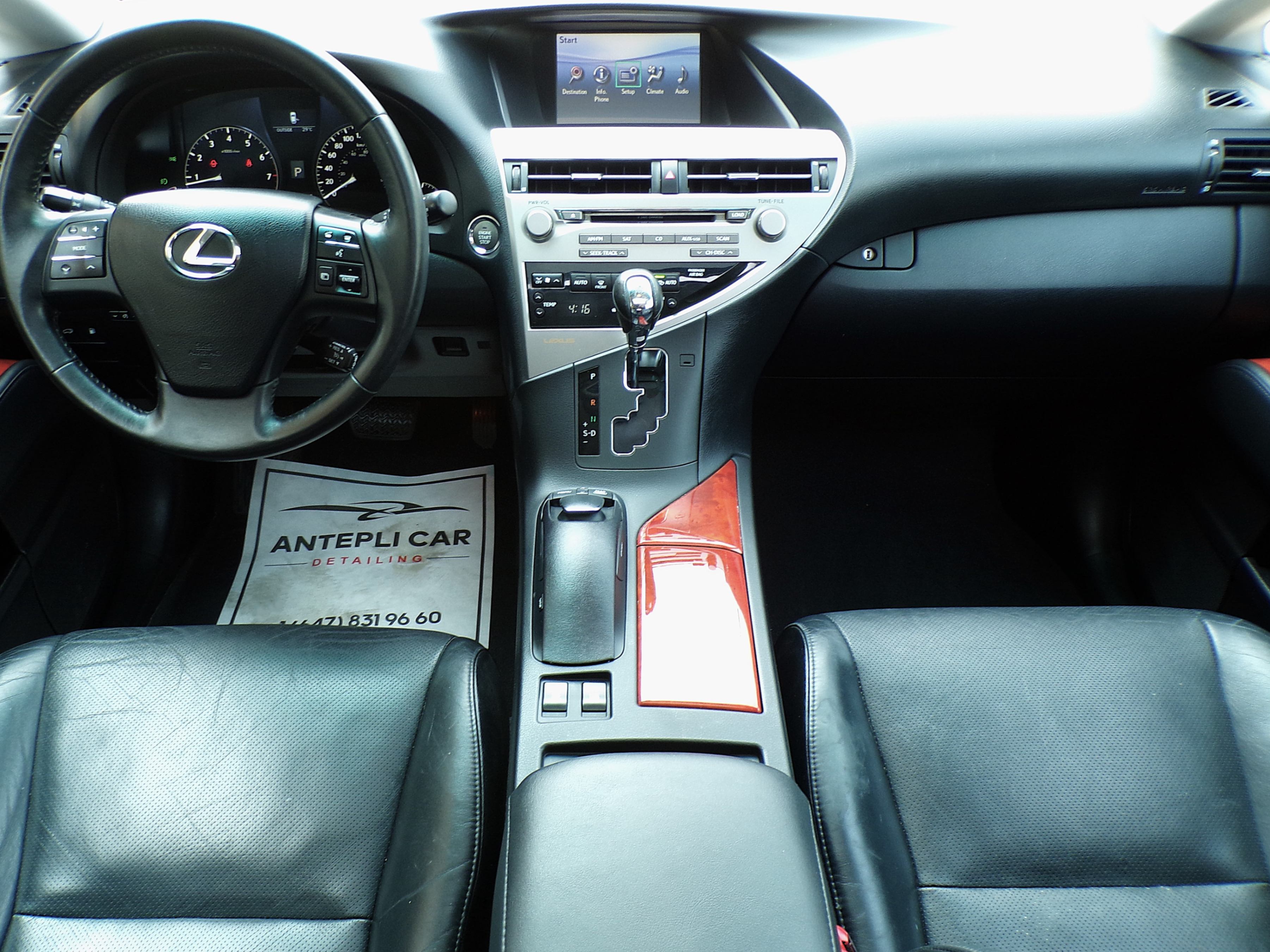 /autogallery/2011-Lexus-RX350-8433800619242313.jpg